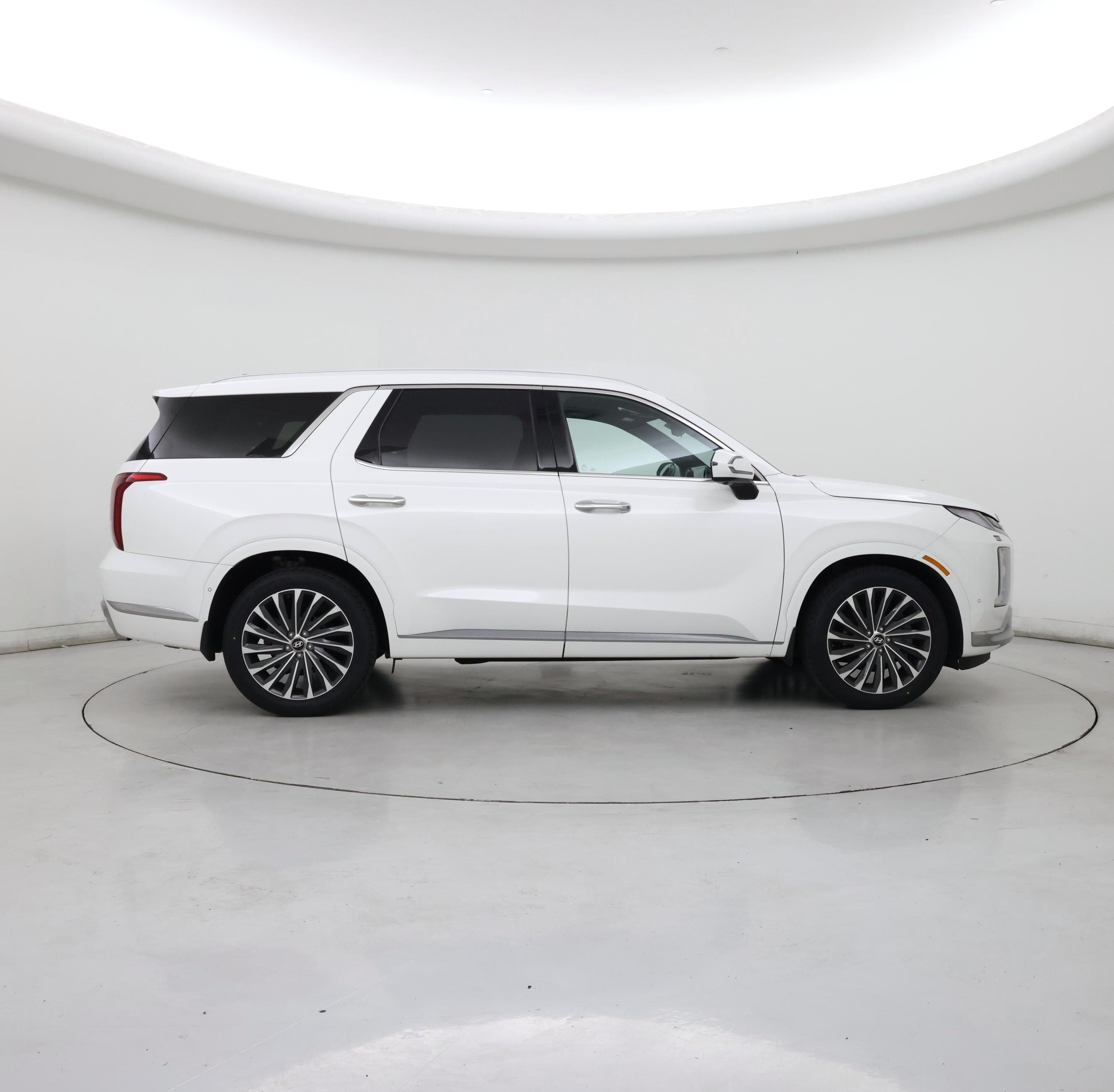 Thumbnail: 2023 Hyundai Palisade - 7