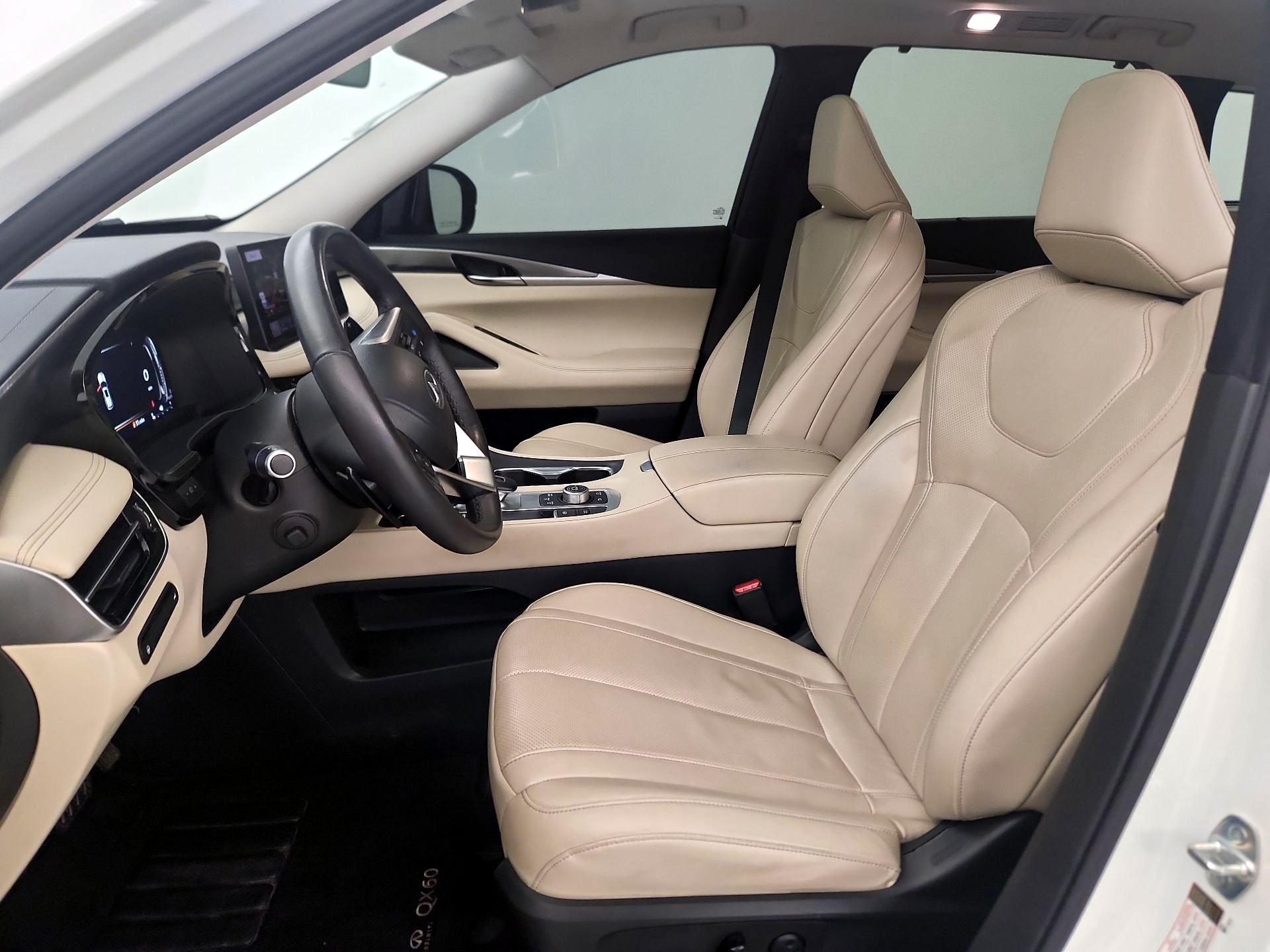 Thumbnail: 2023 INFINITI QX60 - 11