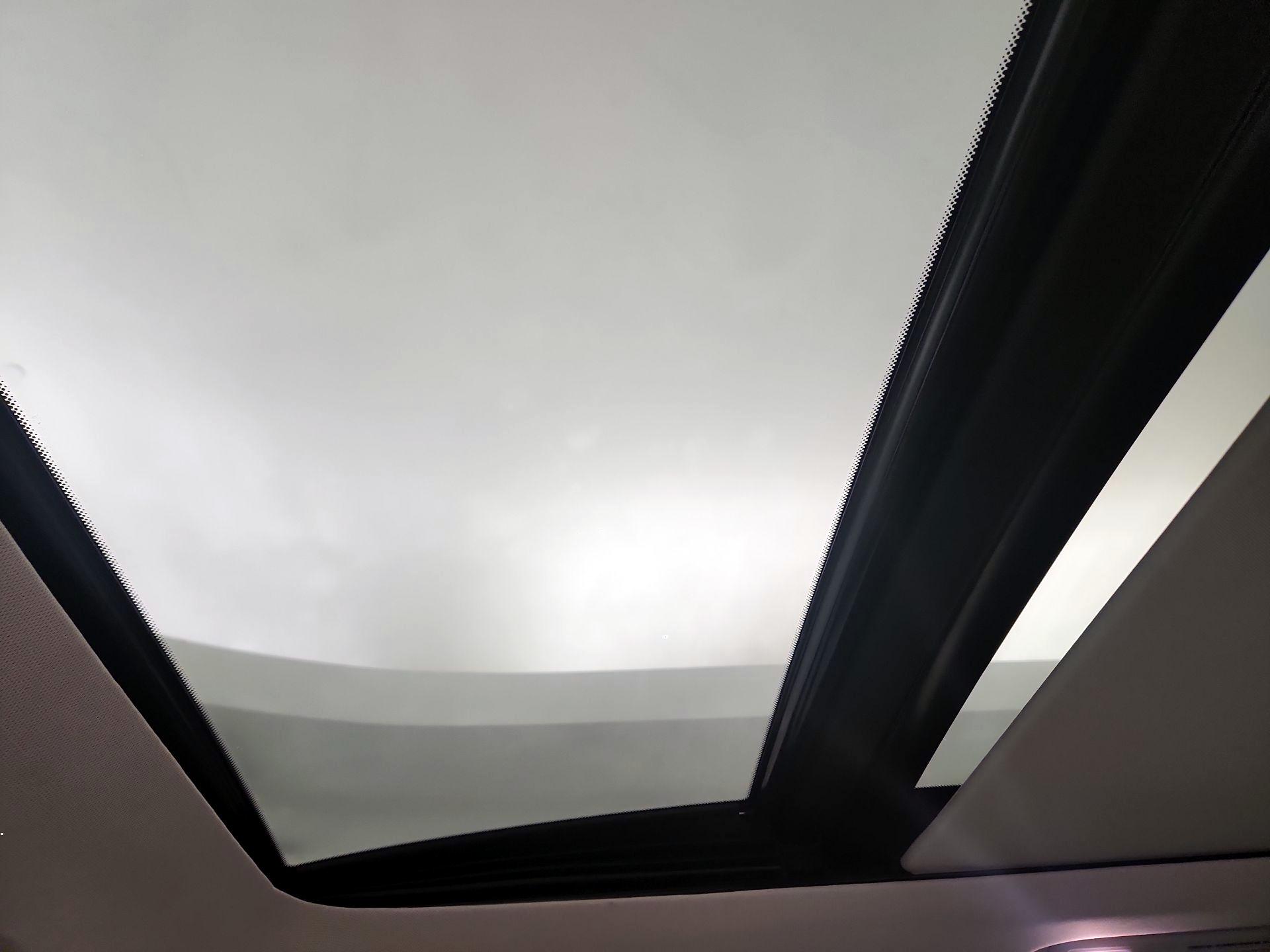 Thumbnail: 2023 INFINITI QX60 - 20