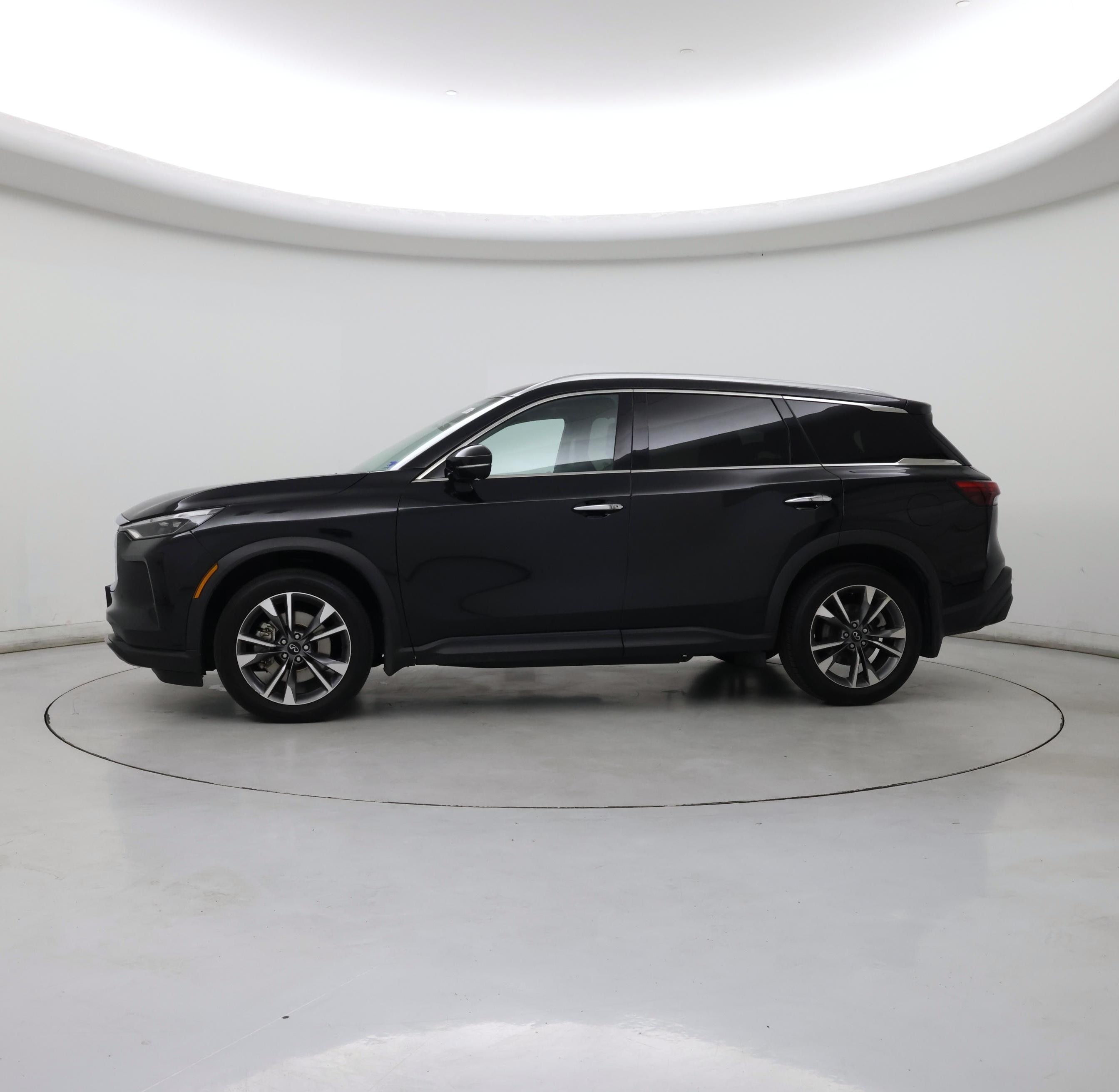 Thumbnail: 2023 INFINITI QX60 - 3
