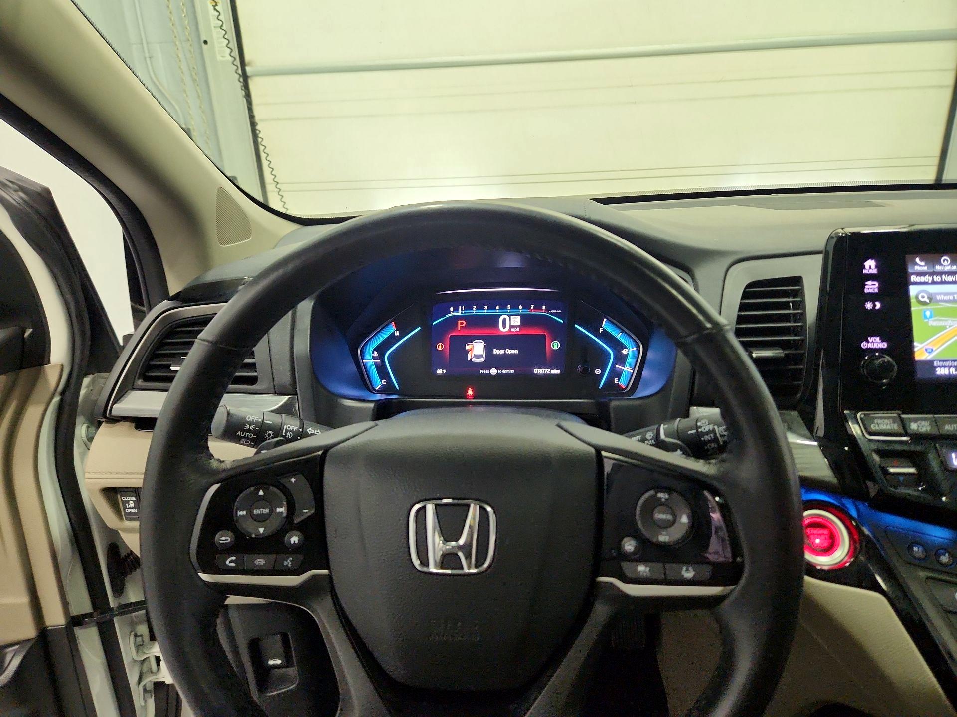 Thumbnail: 2023 Honda Odyssey - 10