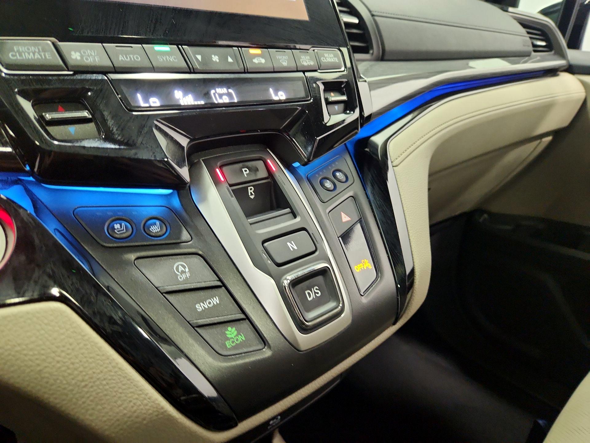 Thumbnail: 2023 Honda Odyssey - 18