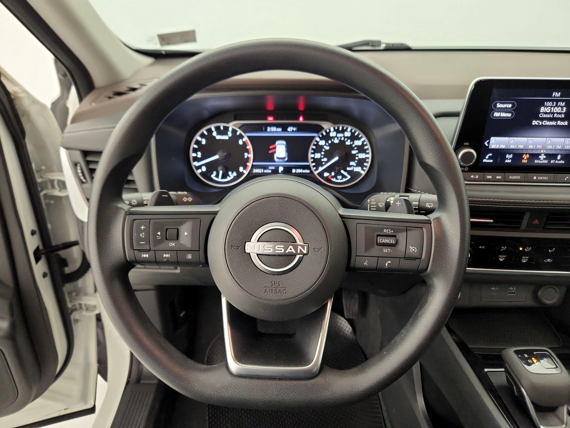 Thumbnail: 2023 Nissan Rogue - 10