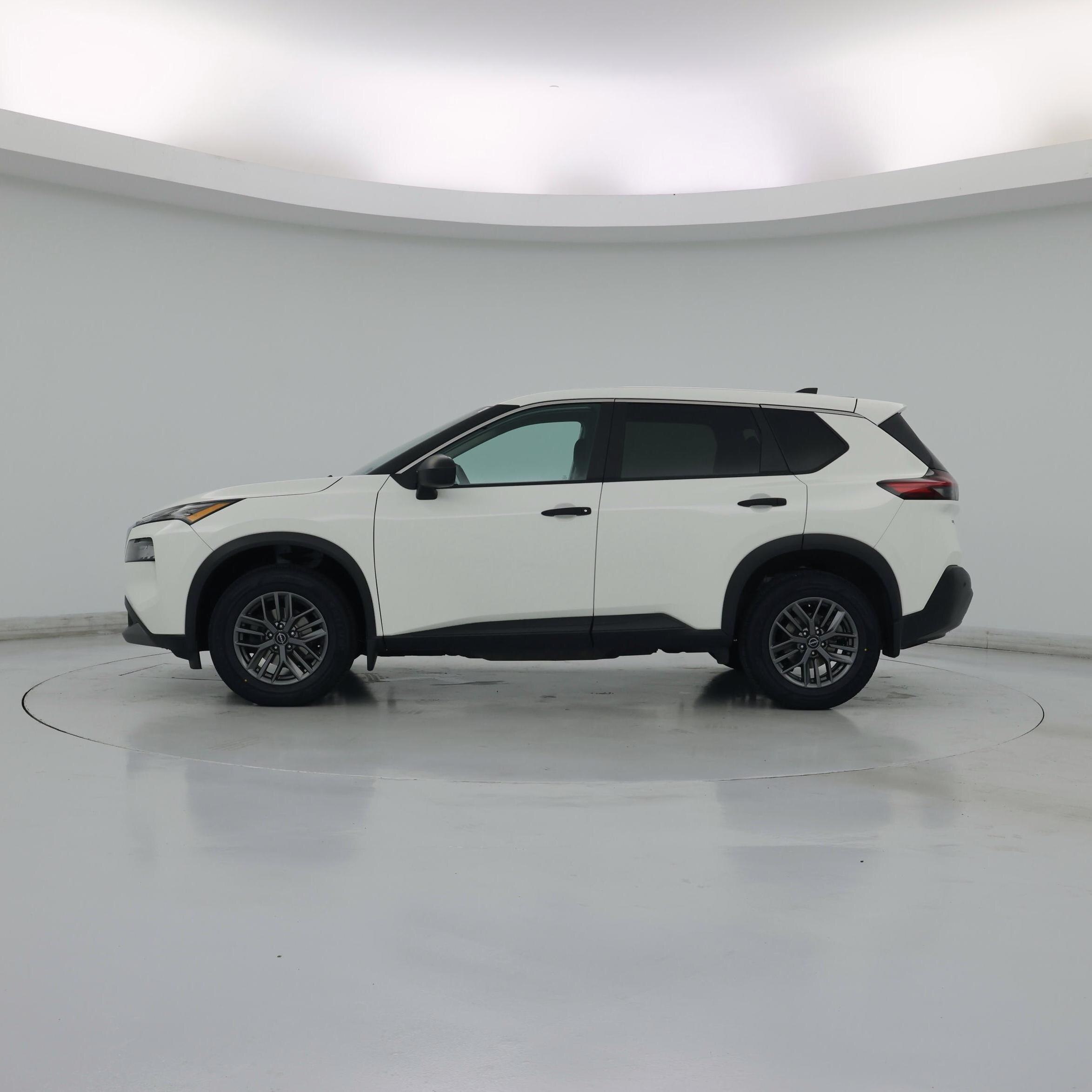Thumbnail: 2023 Nissan Rogue - 3