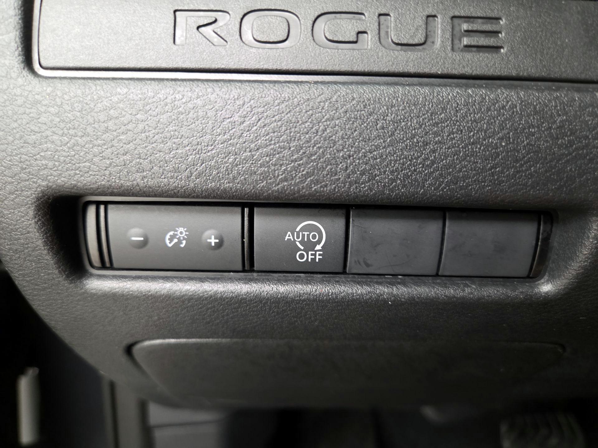 Thumbnail: 2023 Nissan Rogue - 13