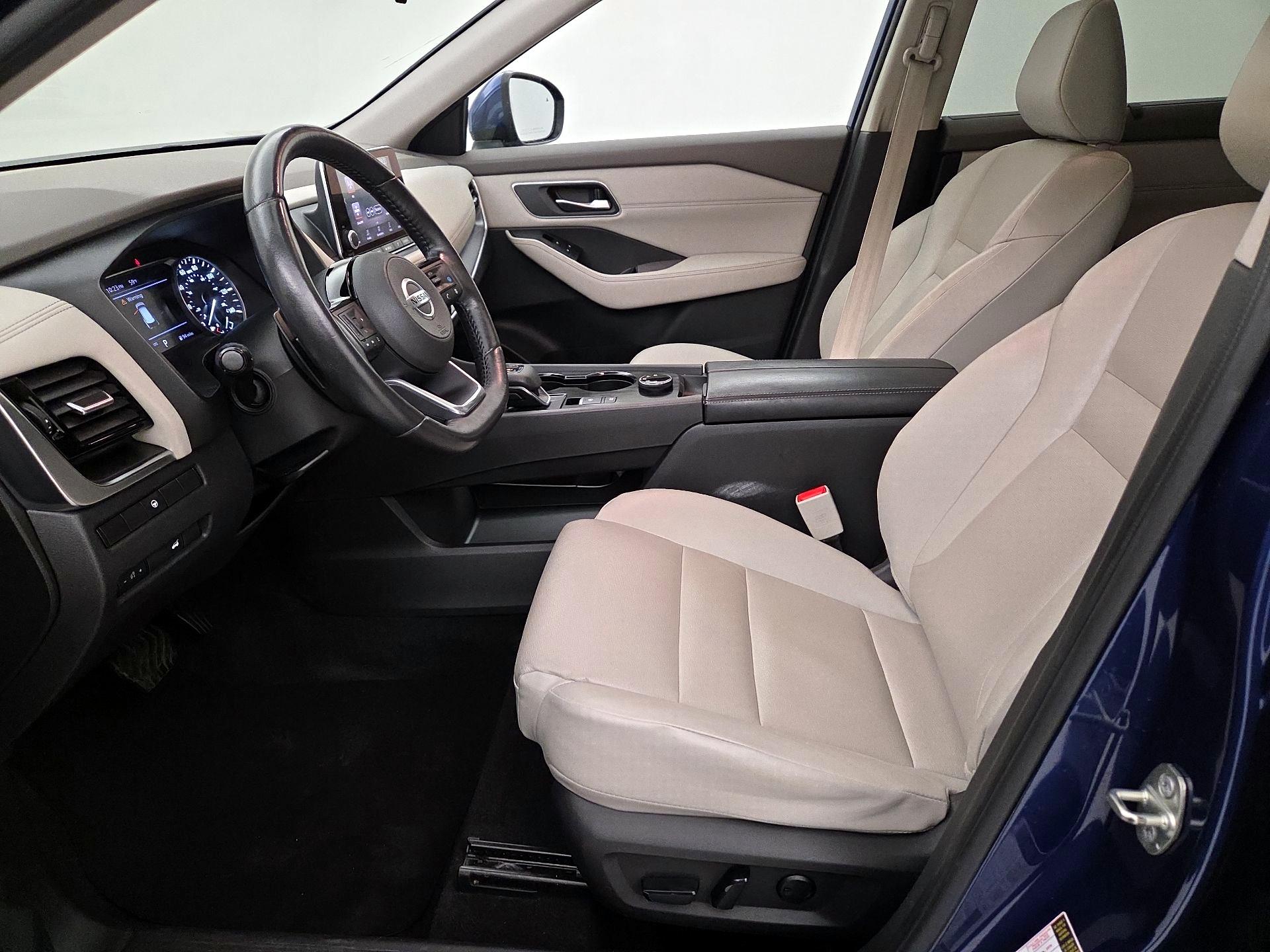 Thumbnail: 2021 Nissan Rogue - 11