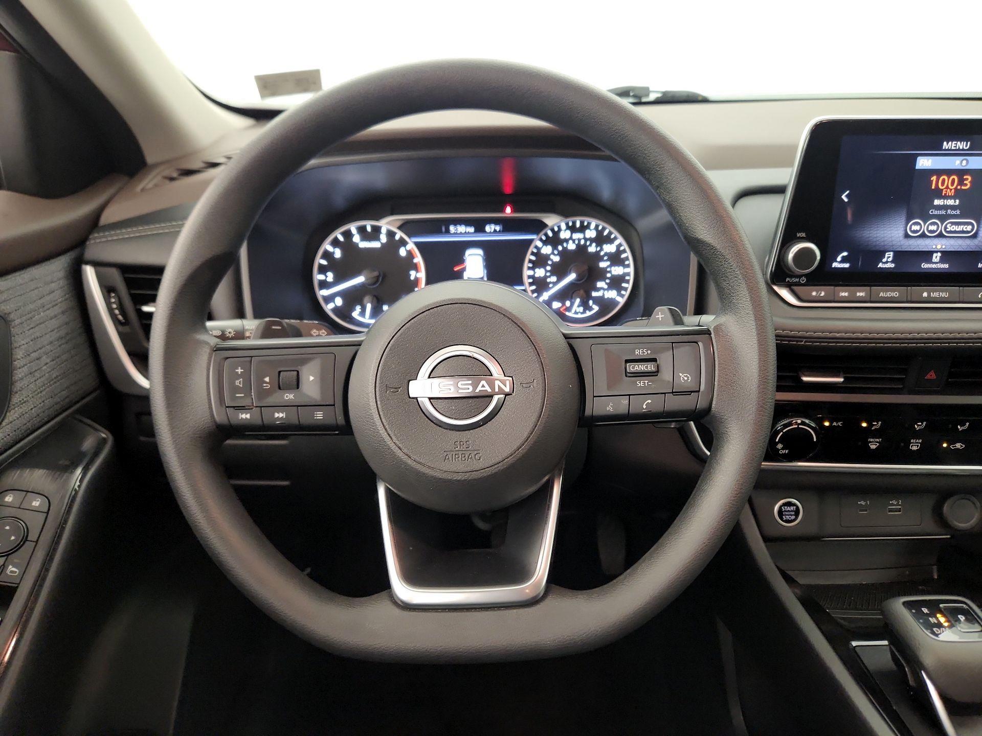 Thumbnail: 2023 Nissan Rogue - 10