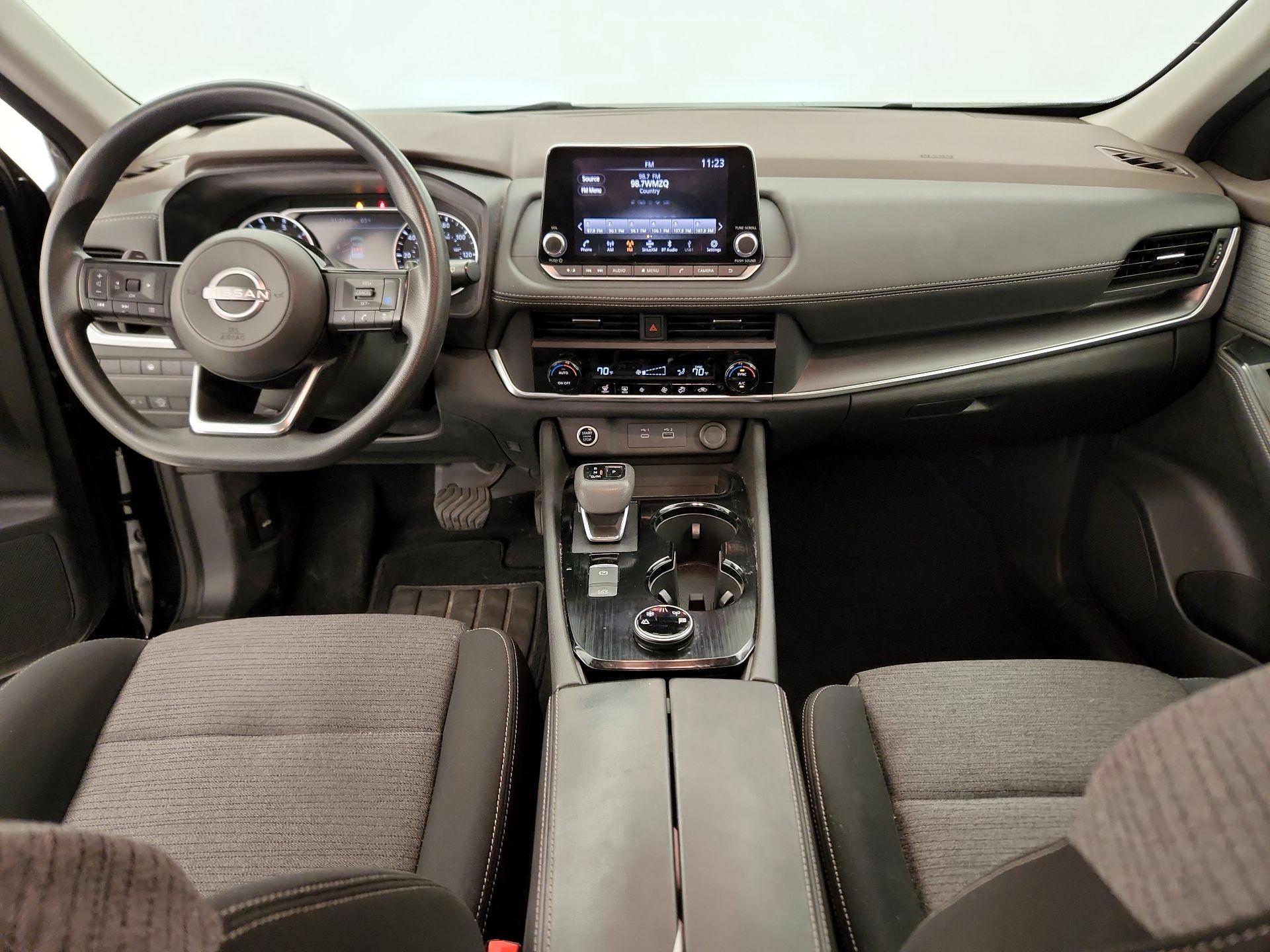 Thumbnail: 2023 Nissan Rogue - 9