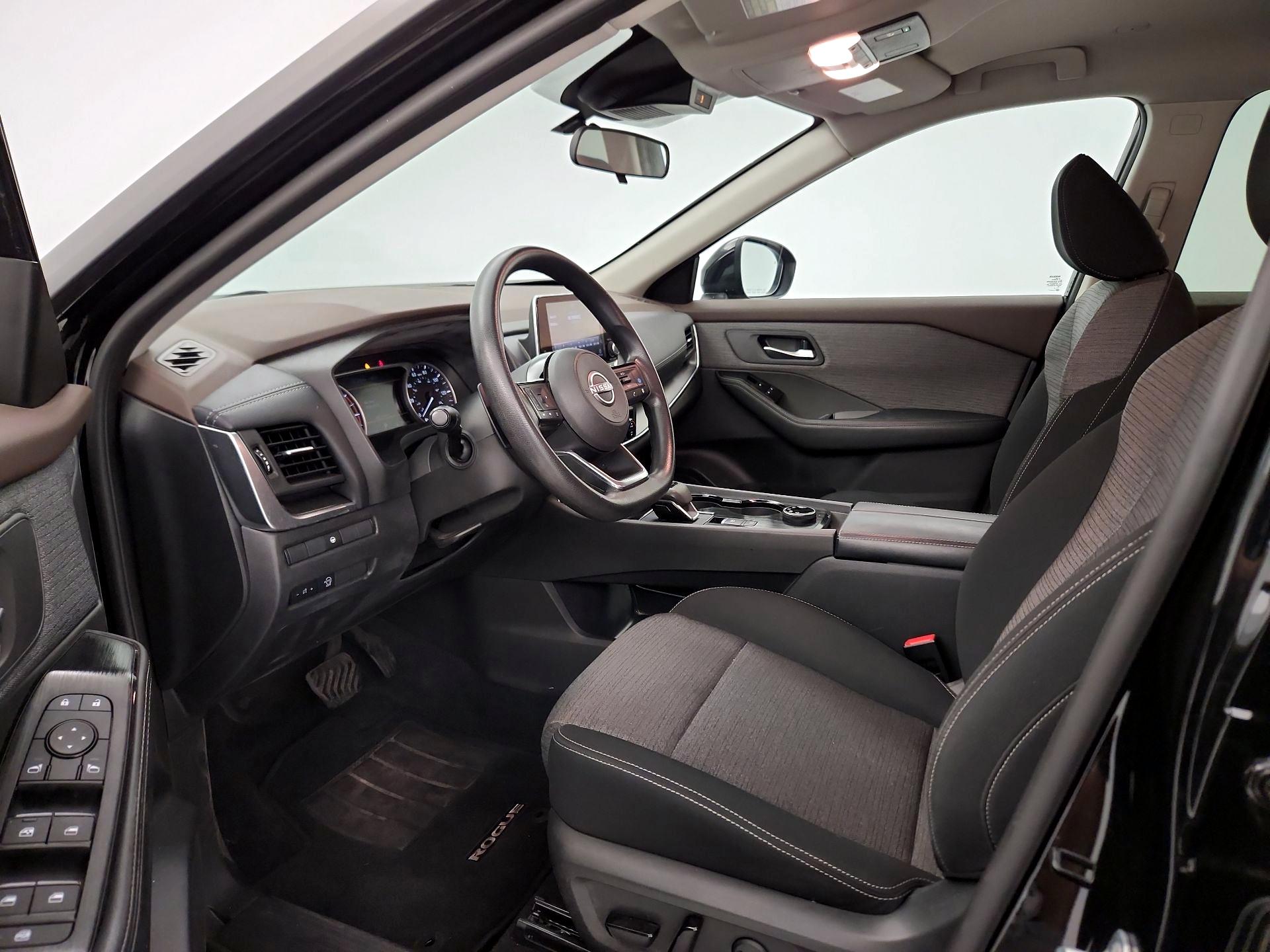 Thumbnail: 2023 Nissan Rogue - 11