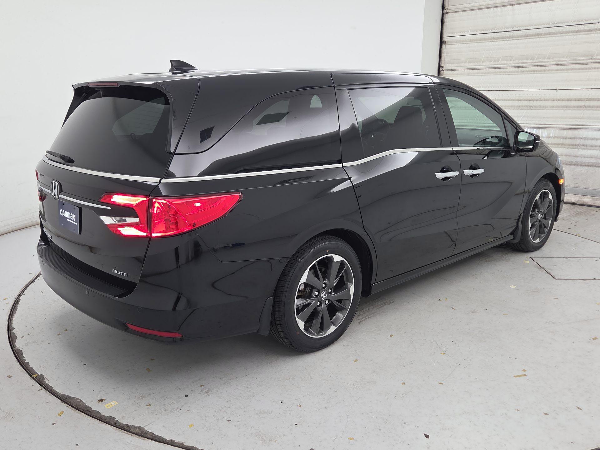 Thumbnail: 2023 Honda Odyssey - 5