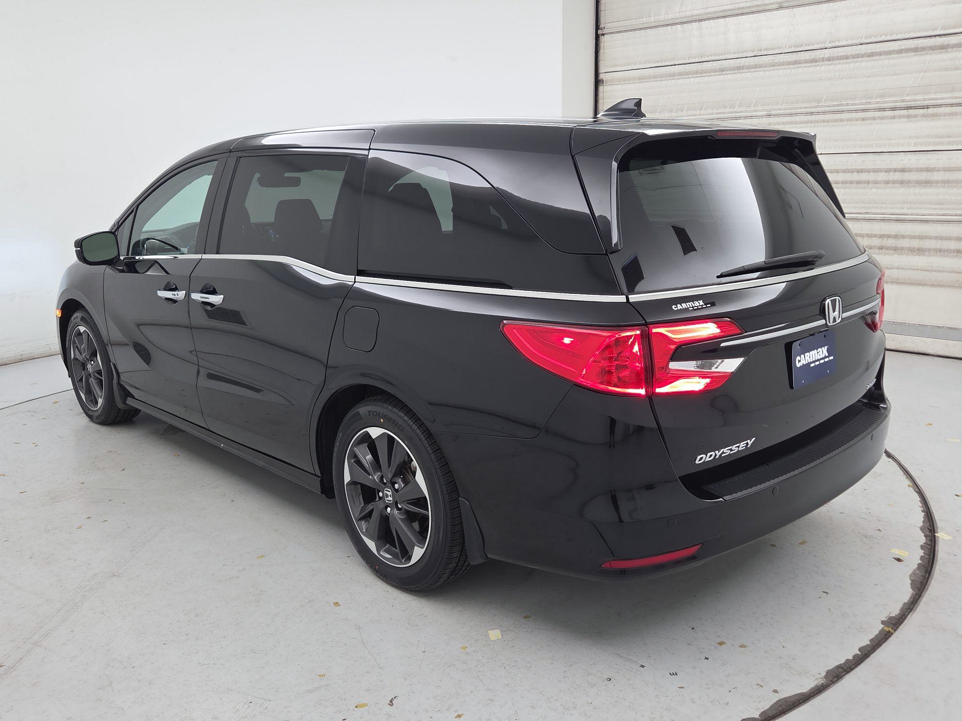 Thumbnail: 2023 Honda Odyssey - 7