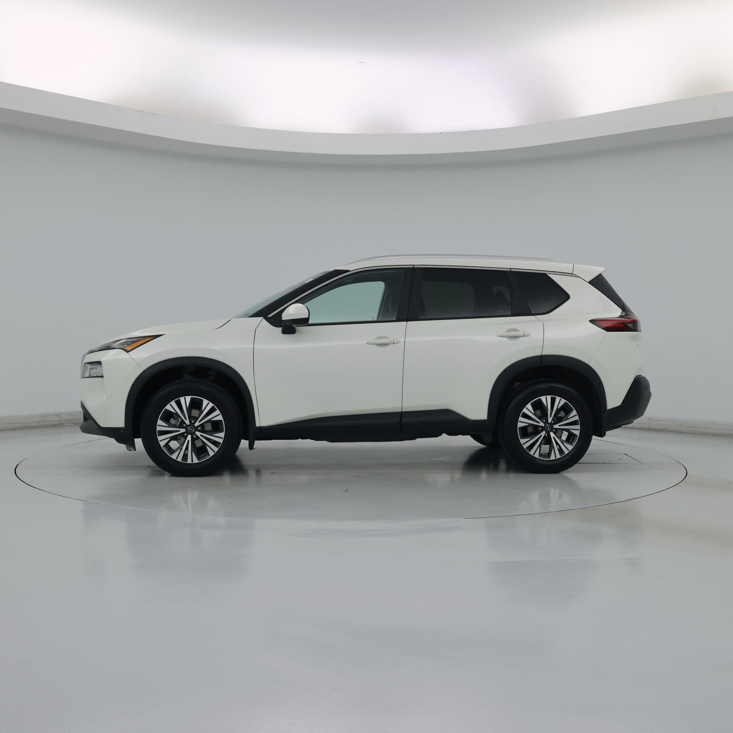 Thumbnail: 2023 Nissan Rogue - 3