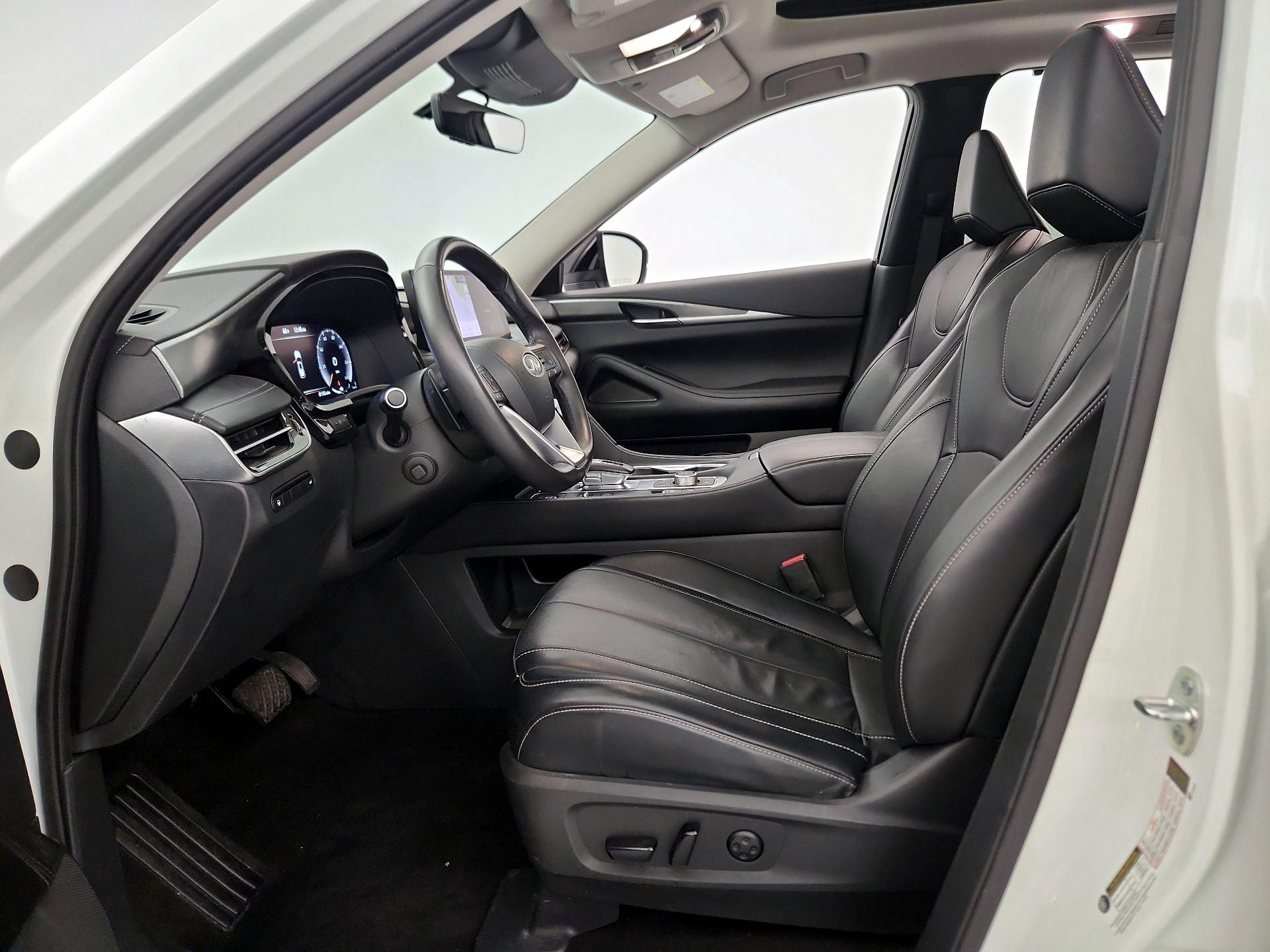 Thumbnail: 2023 INFINITI QX60 - 11