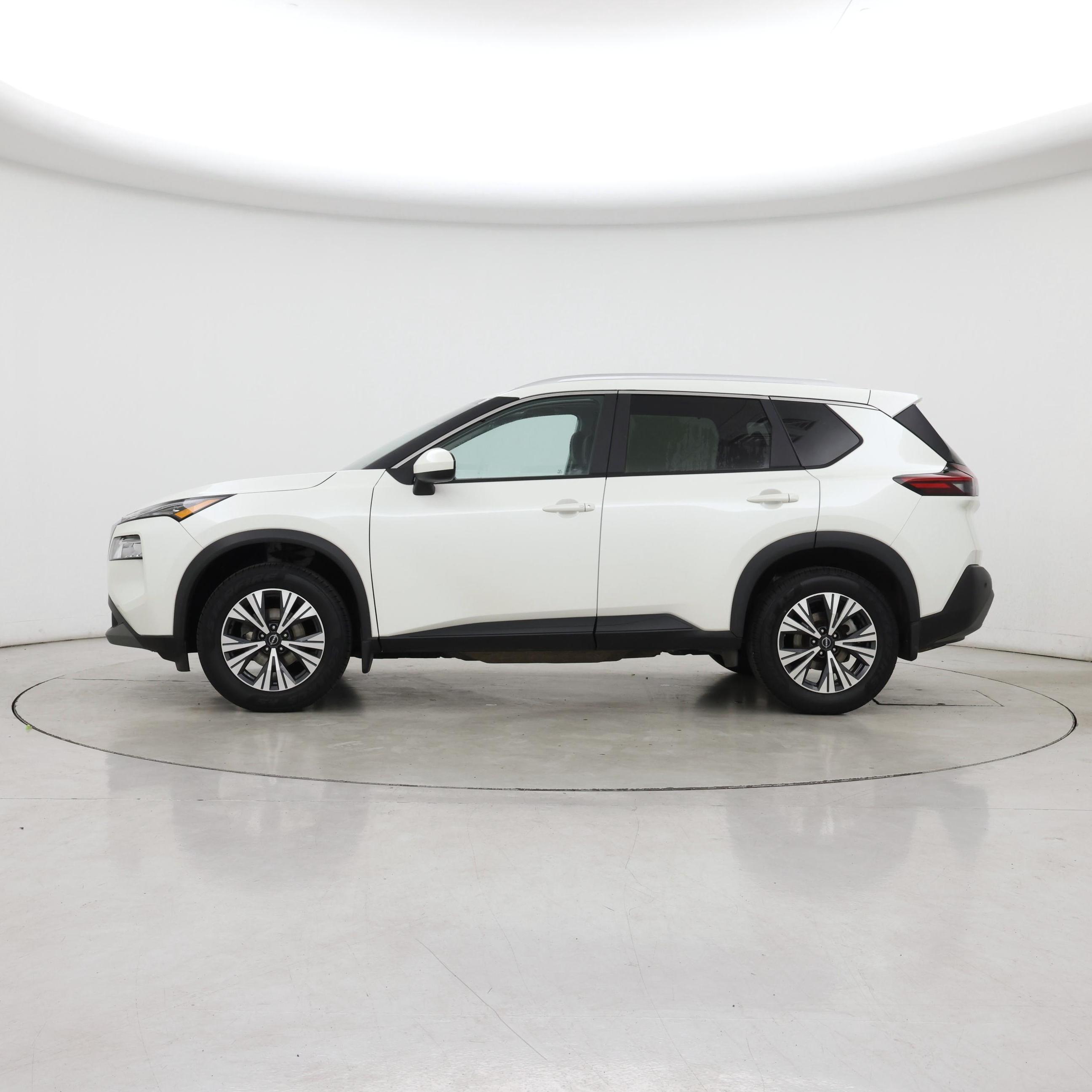 Thumbnail: 2023 Nissan Rogue - 3