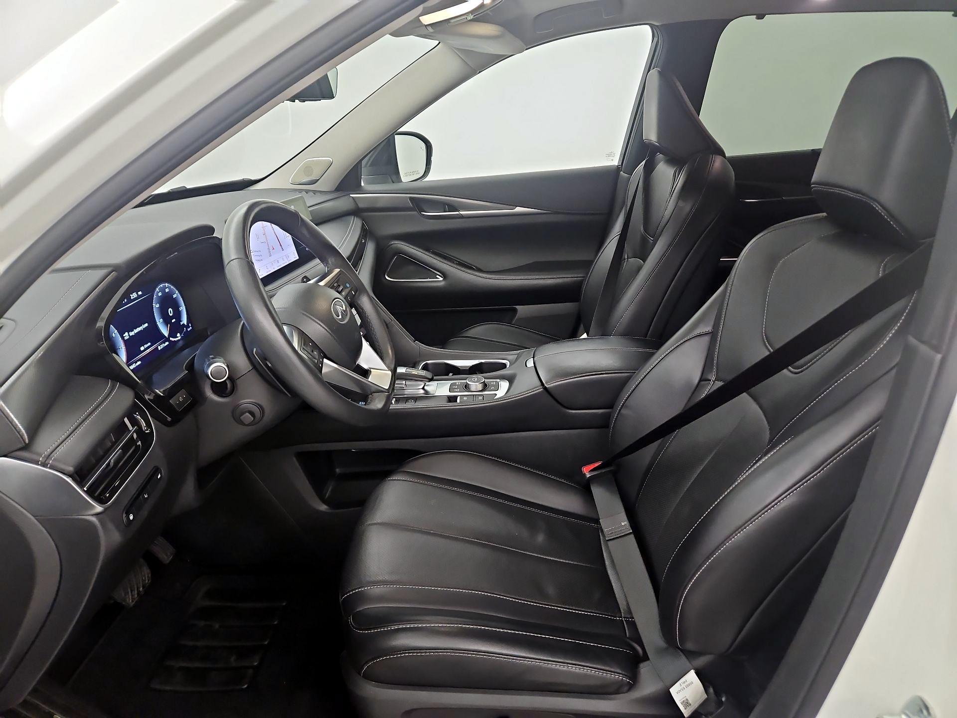 Thumbnail: 2023 INFINITI QX60 - 11