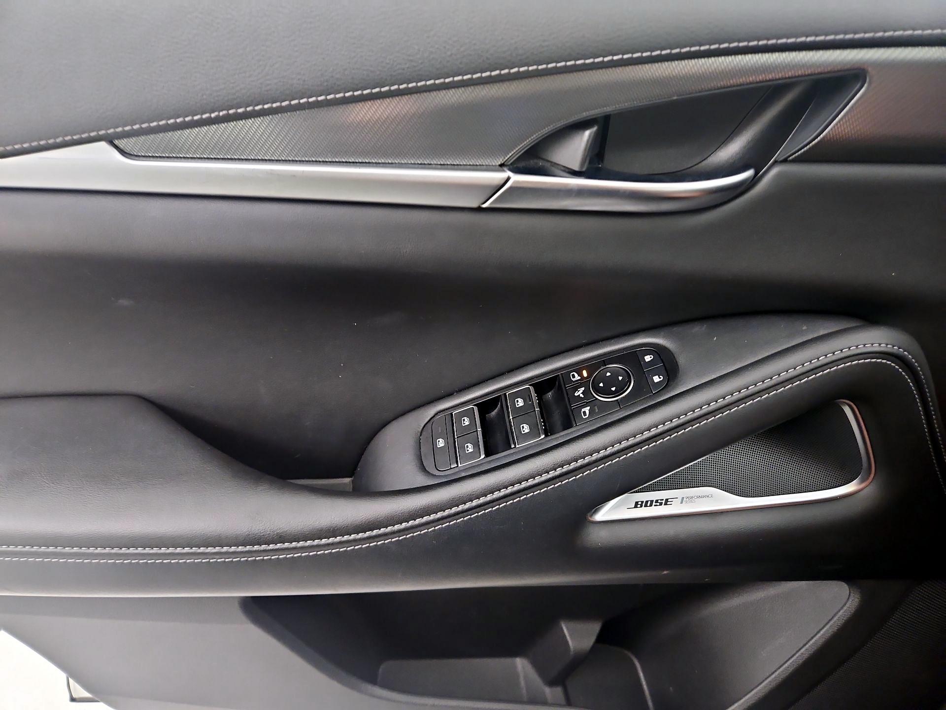 Thumbnail: 2023 INFINITI QX60 - 12