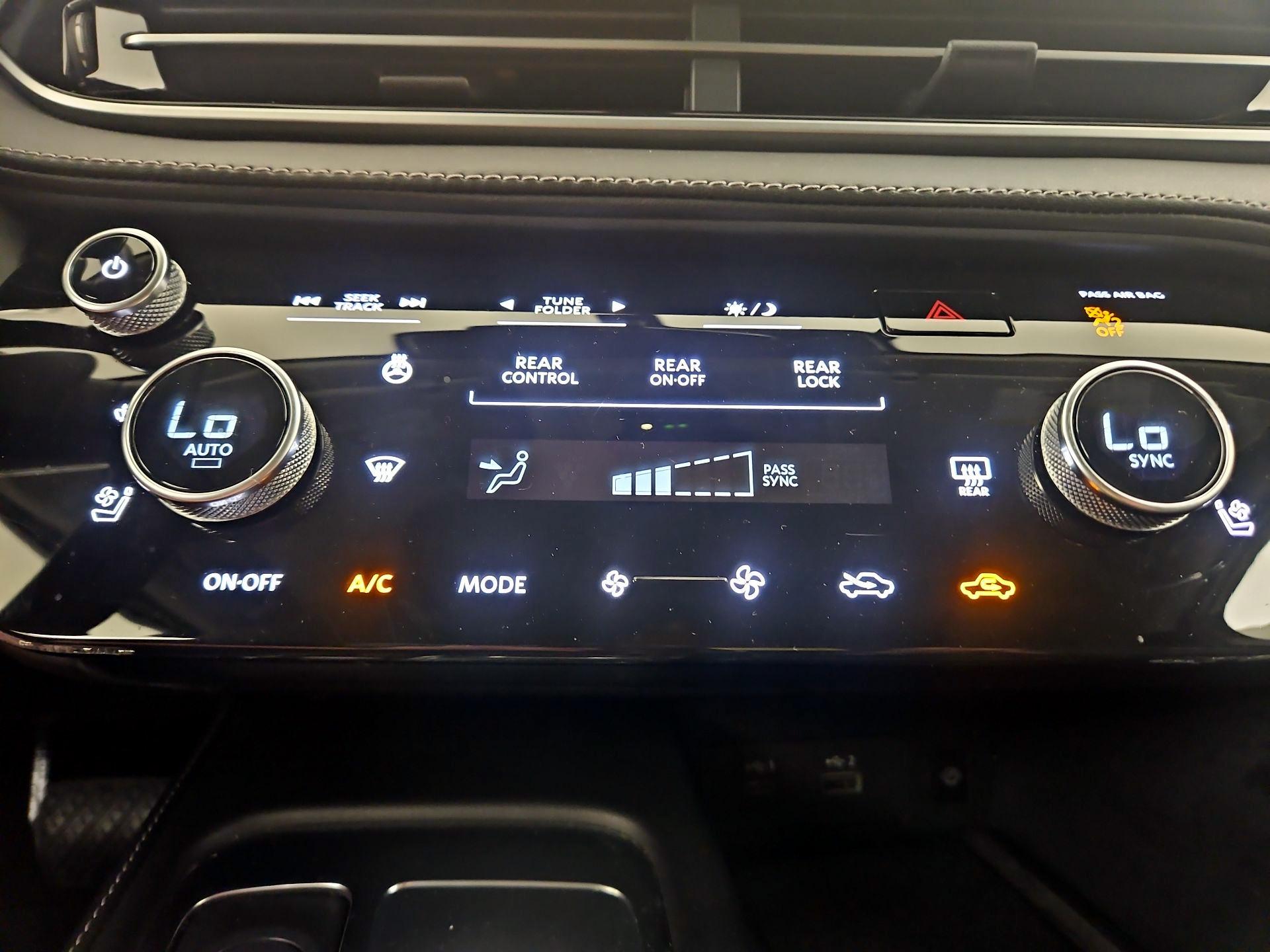 Thumbnail: 2023 INFINITI QX60 - 17