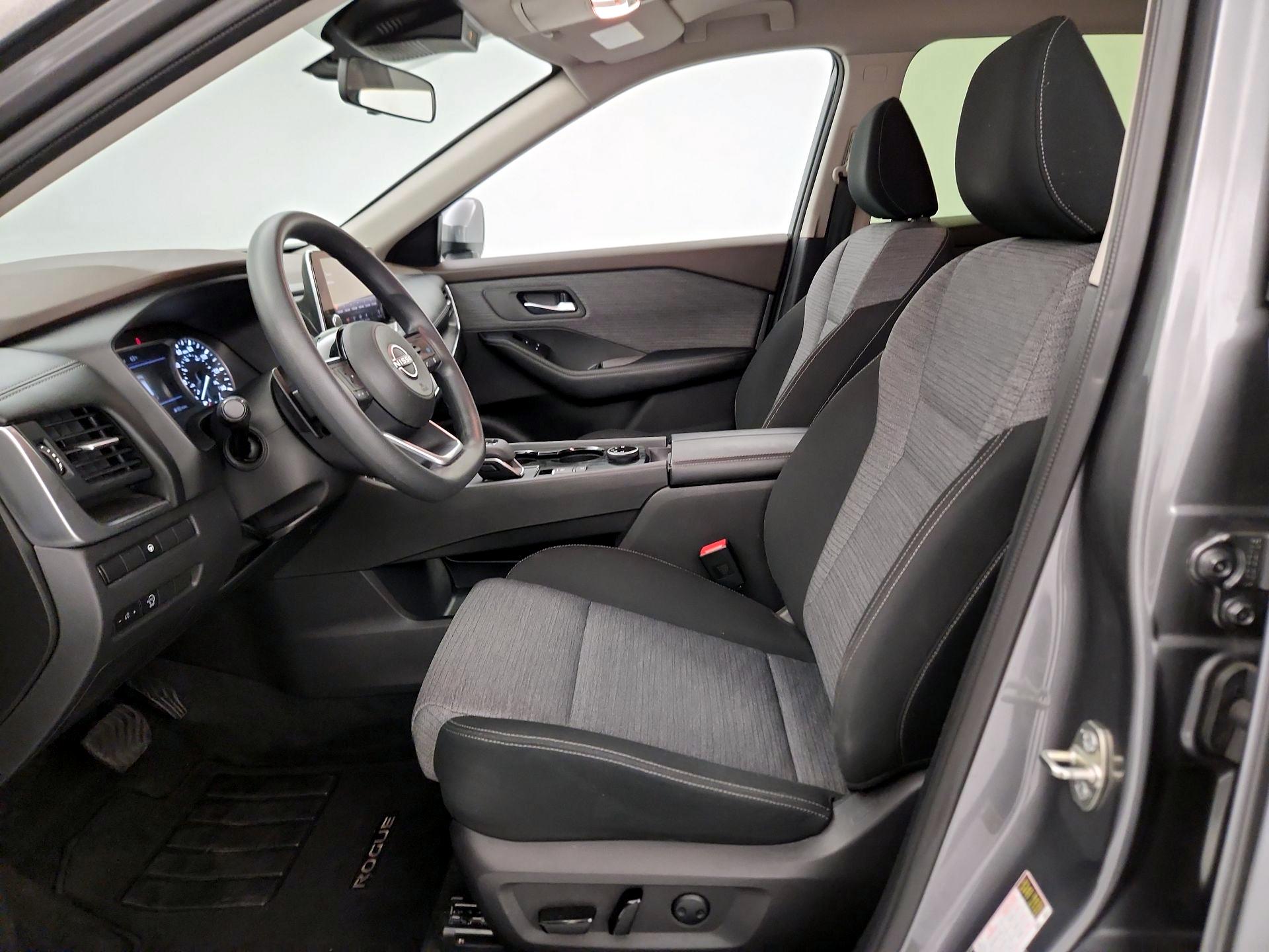 Thumbnail: 2023 Nissan Rogue - 11