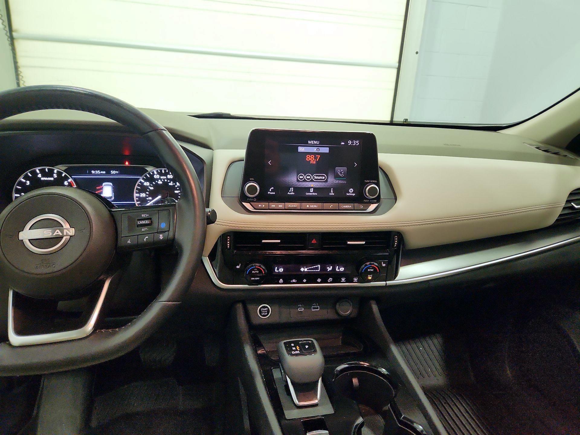 Thumbnail: 2023 Nissan Rogue - 9