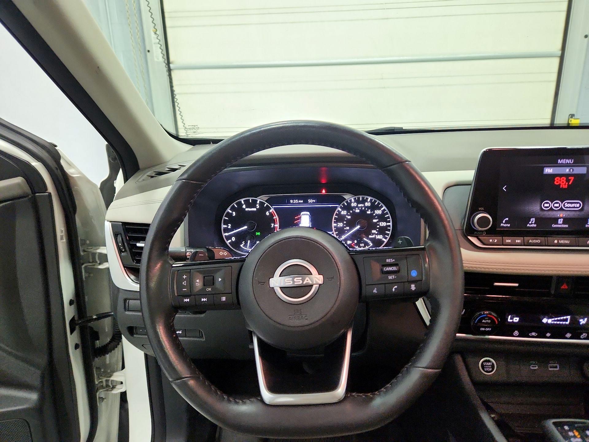Thumbnail: 2023 Nissan Rogue - 10