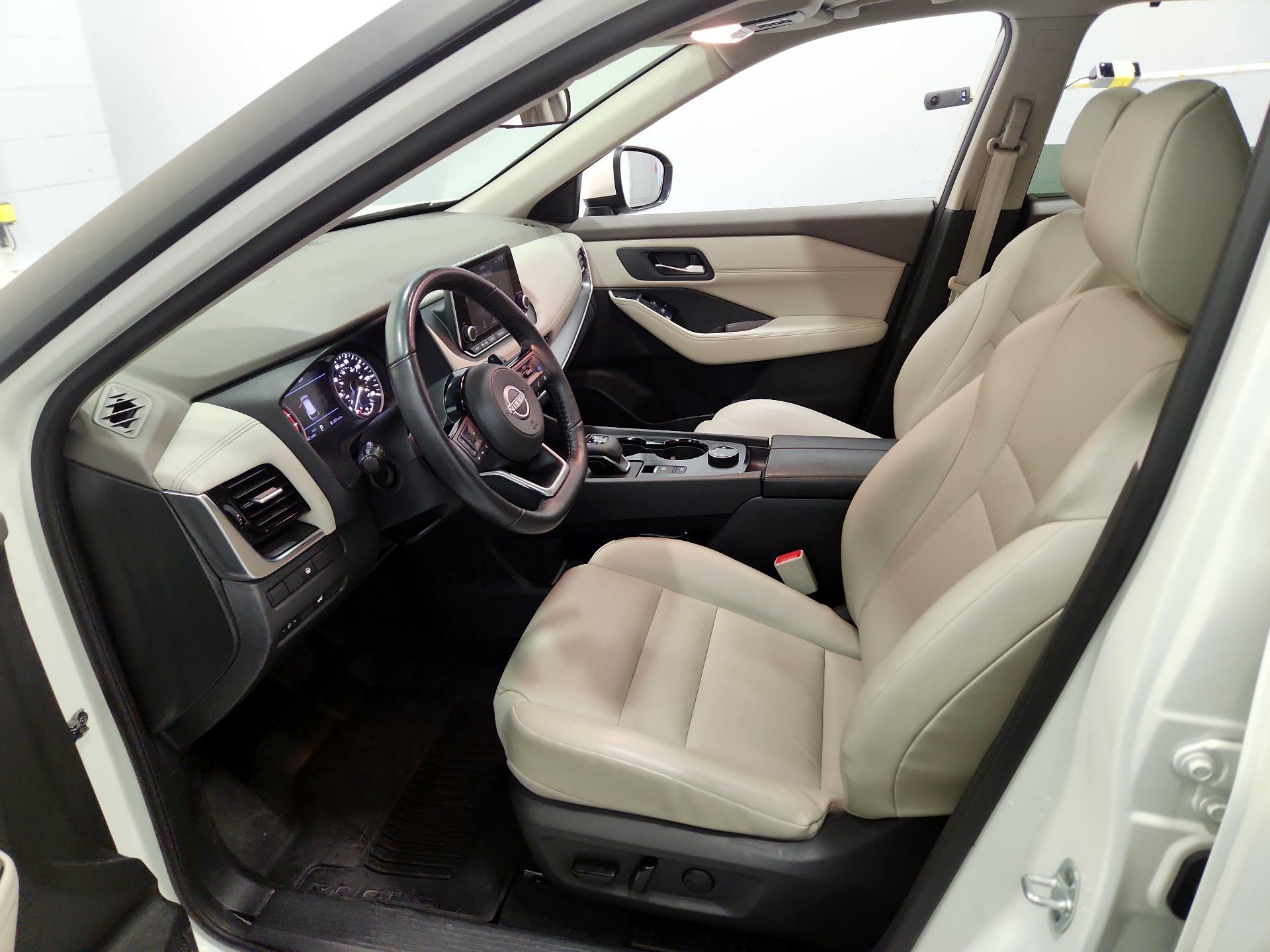 Thumbnail: 2023 Nissan Rogue - 11