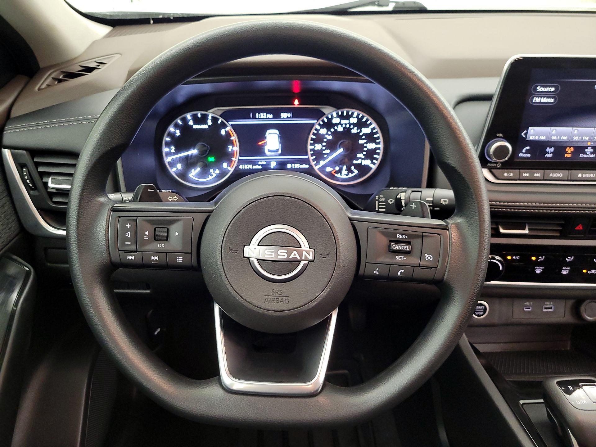 Thumbnail: 2023 Nissan Rogue - 10