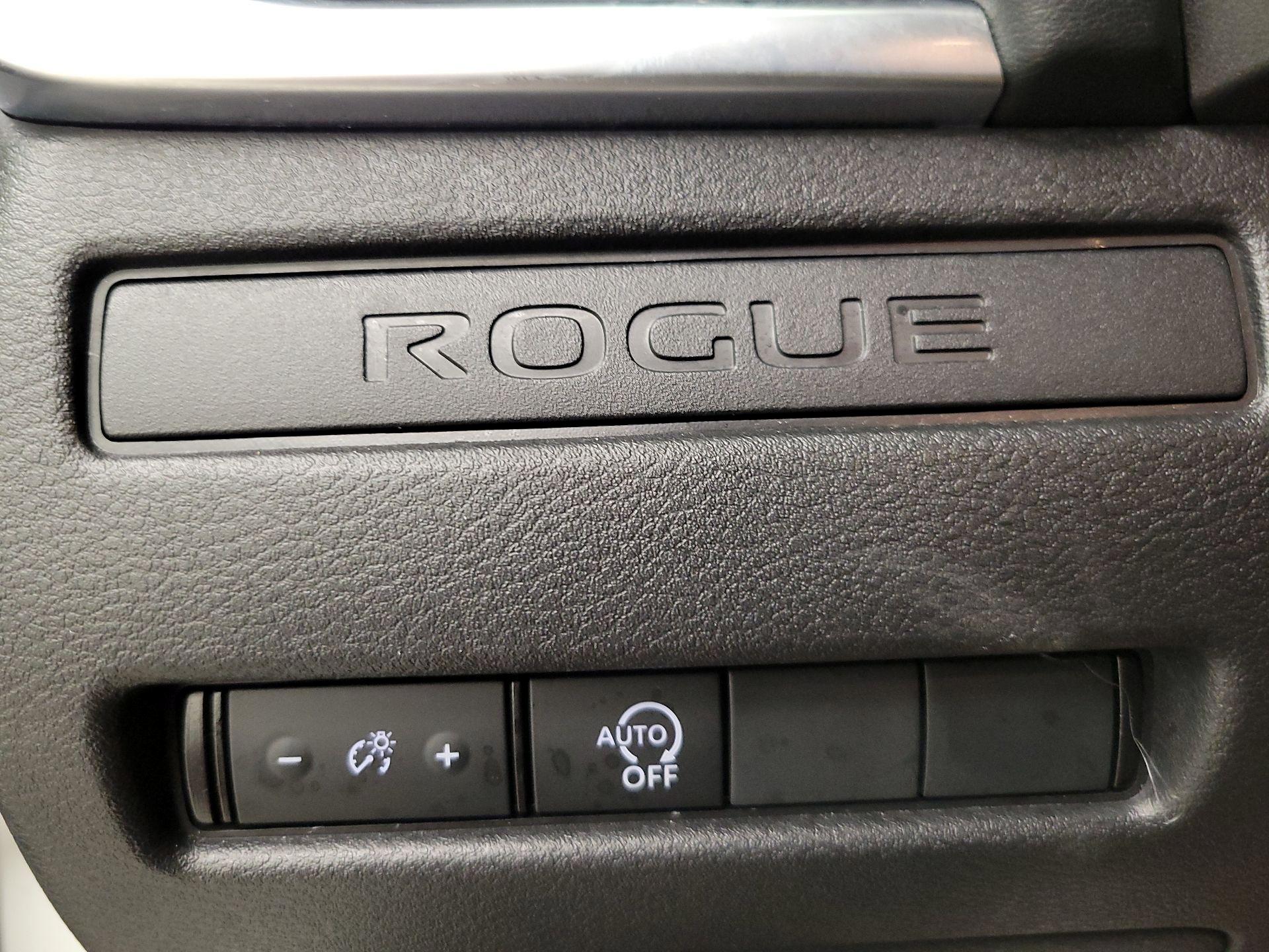 Thumbnail: 2023 Nissan Rogue - 13