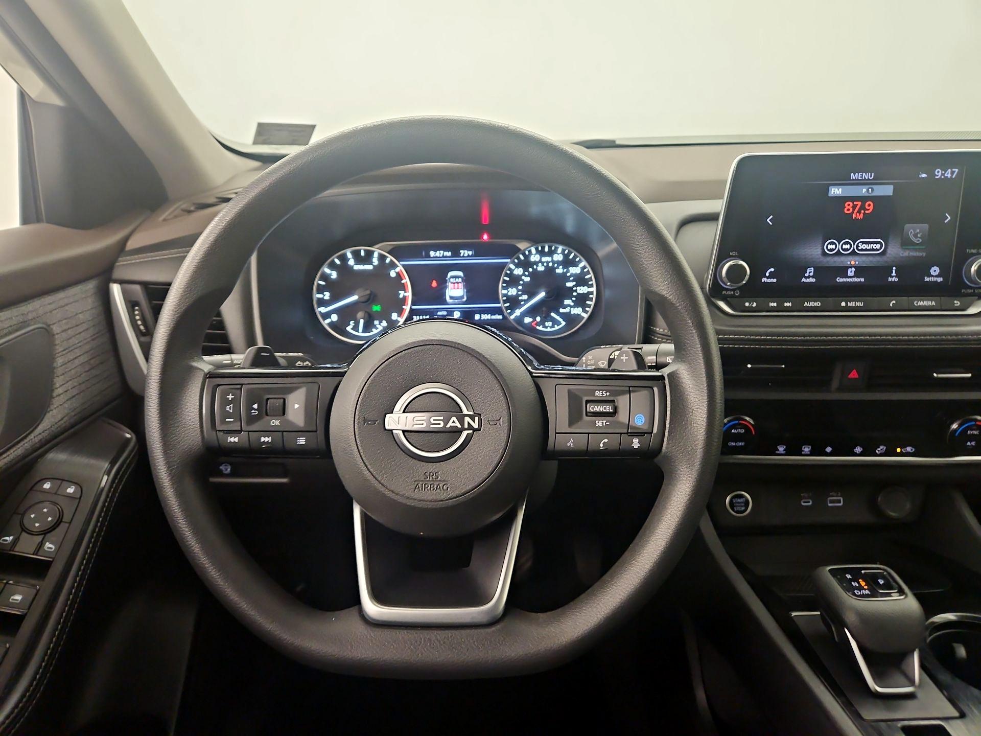 Thumbnail: 2023 Nissan Rogue - 10