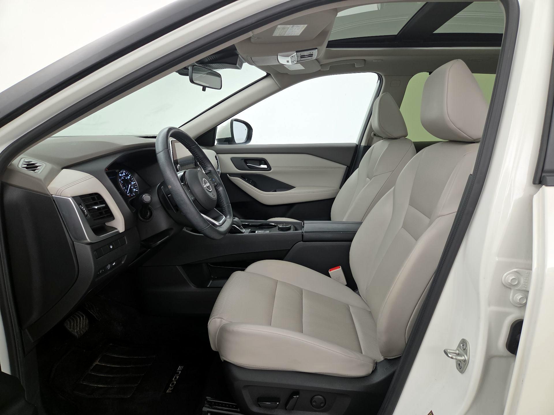 Thumbnail: 2023 Nissan Rogue - 11