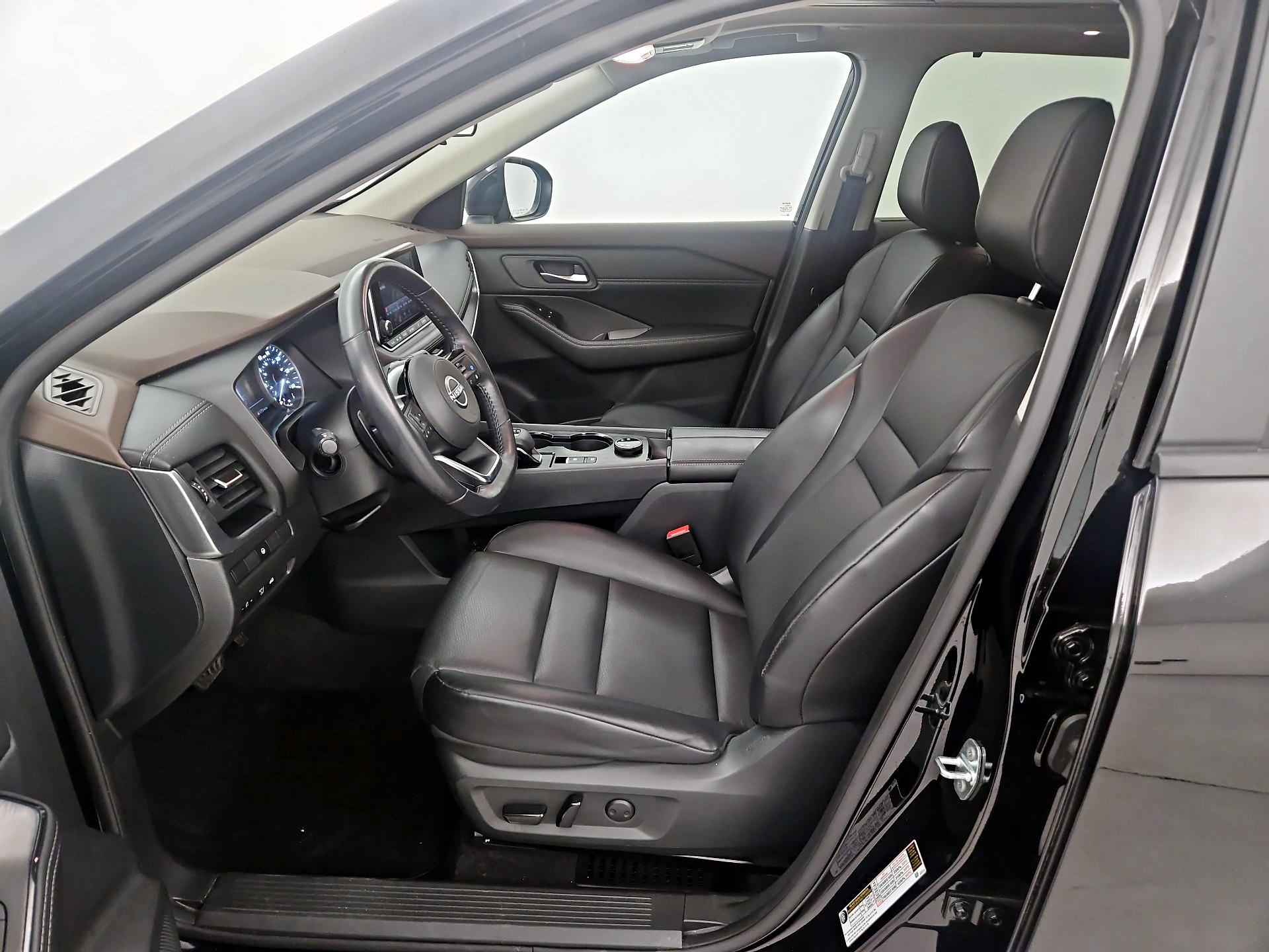 Thumbnail: 2023 Nissan Rogue - 11