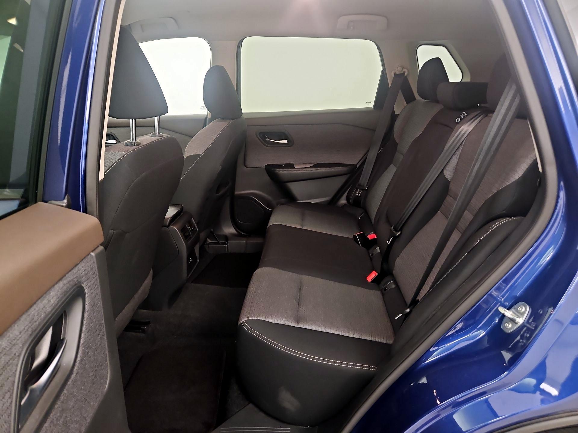 Thumbnail: 2023 Nissan Rogue - 19