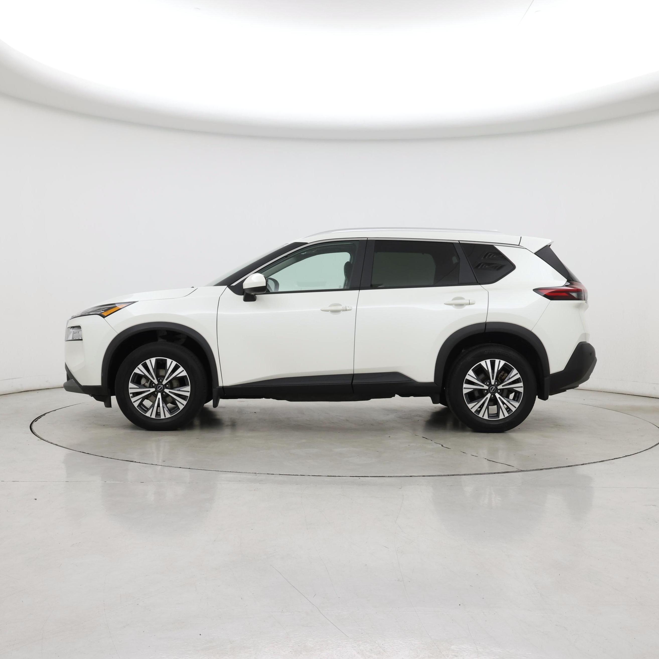 Thumbnail: 2023 Nissan Rogue - 3