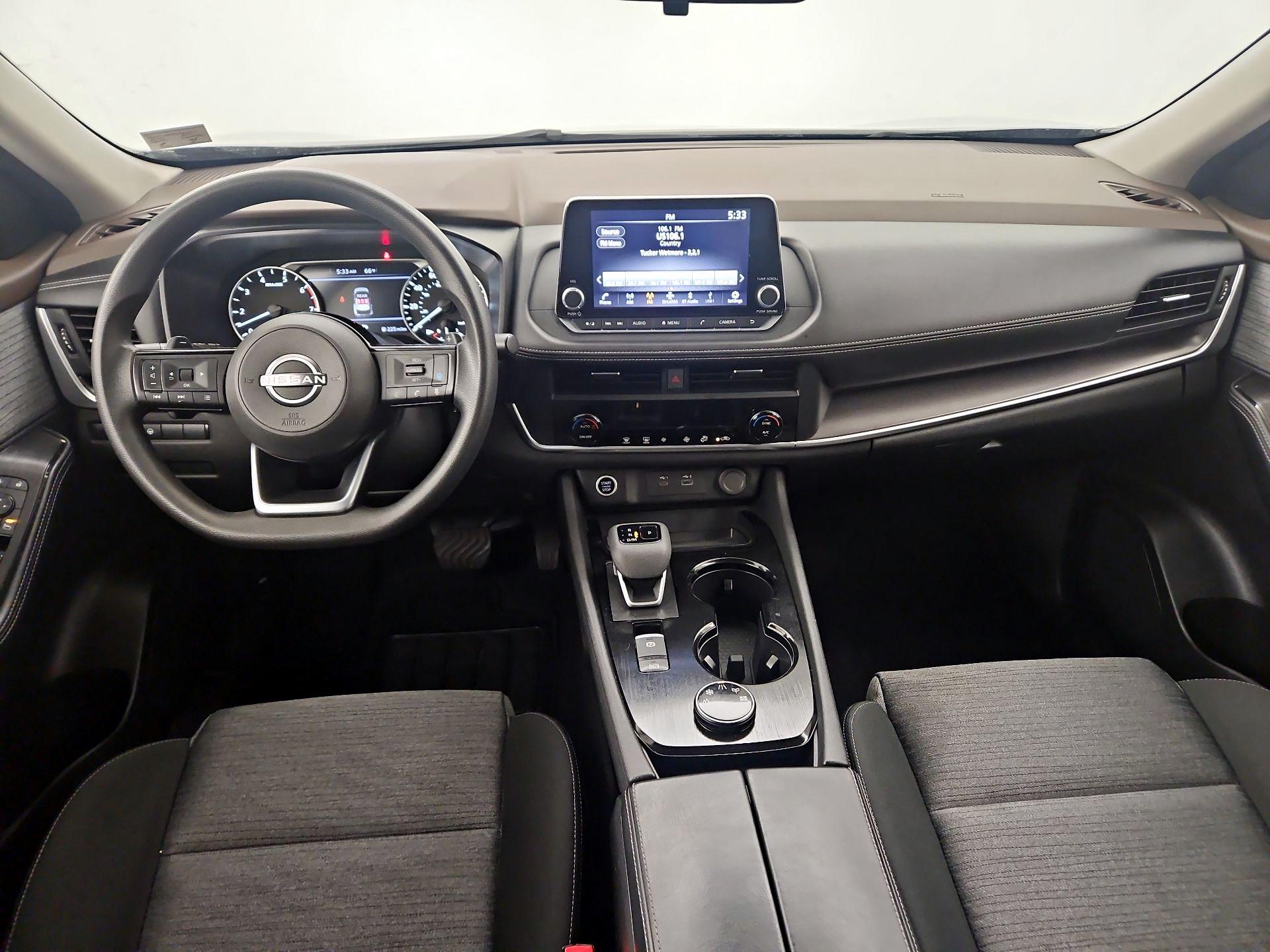 Thumbnail: 2023 Nissan Rogue - 9