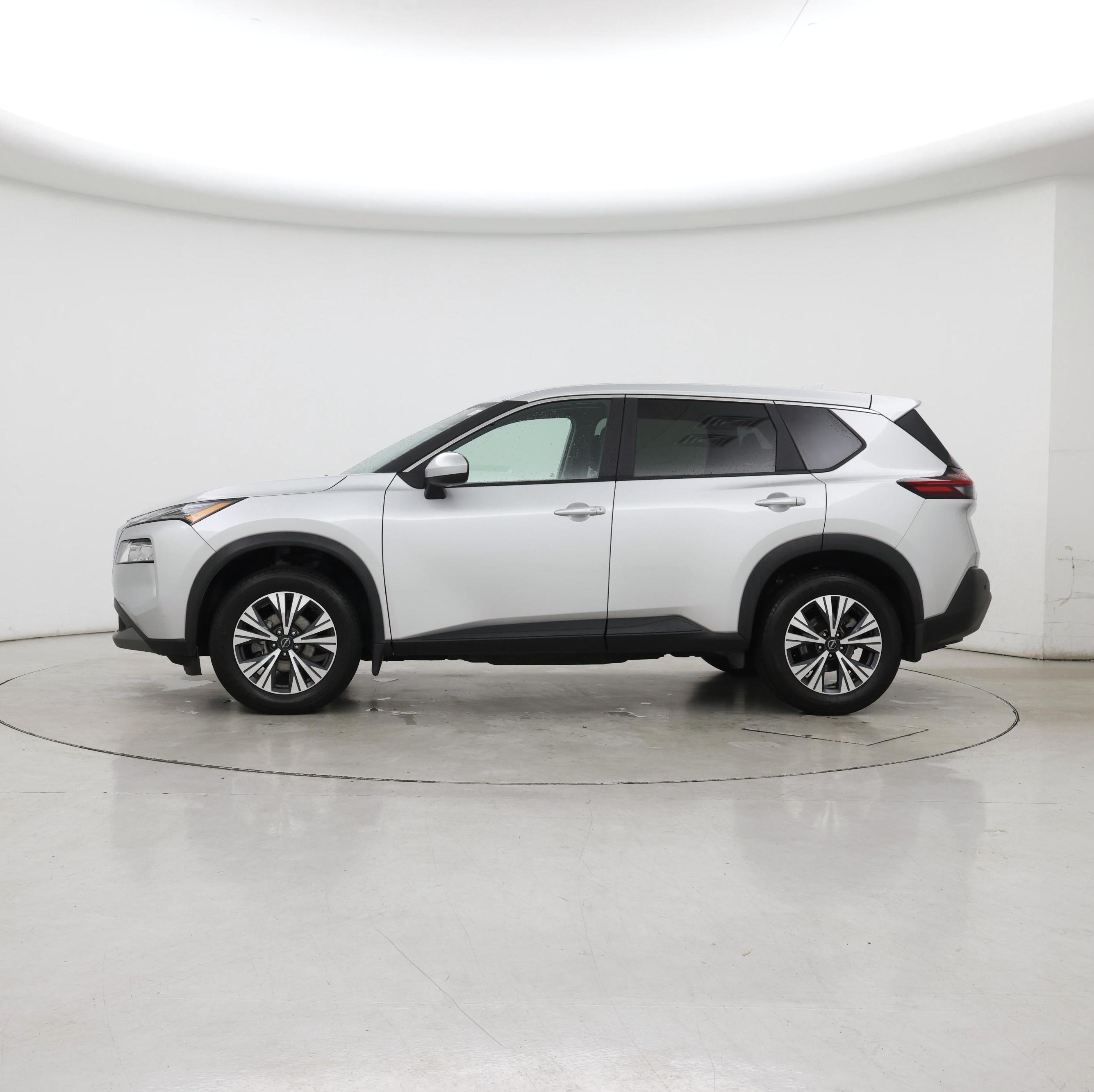 Thumbnail: 2023 Nissan Rogue - 3