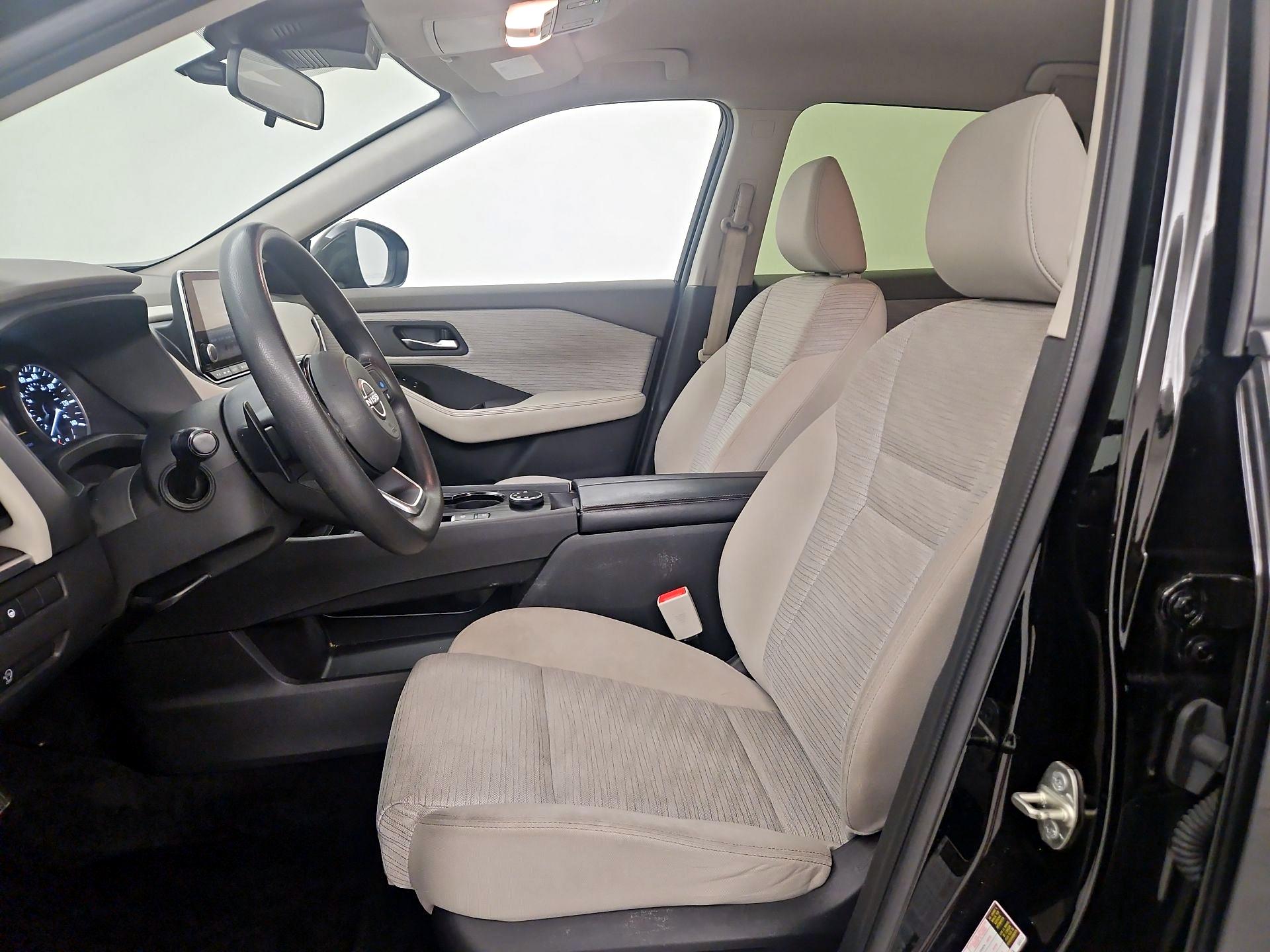 Thumbnail: 2023 Nissan Rogue - 11