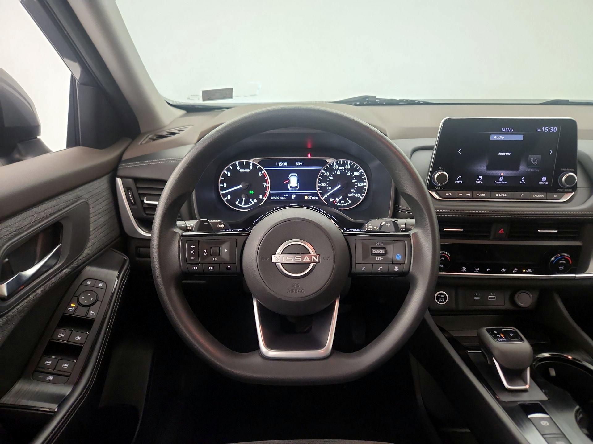 Thumbnail: 2023 Nissan Rogue - 10