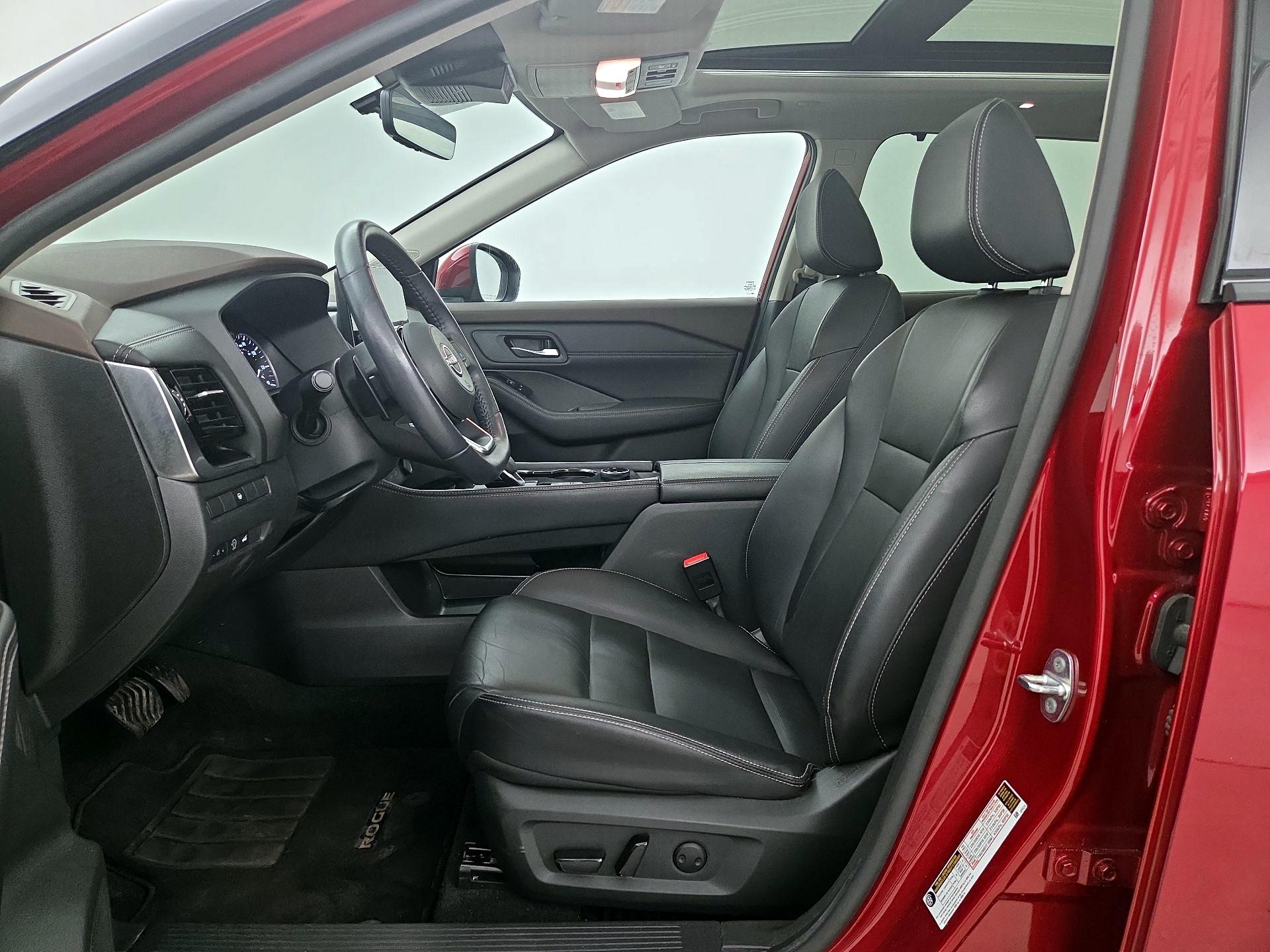 Thumbnail: 2023 Nissan Rogue - 11