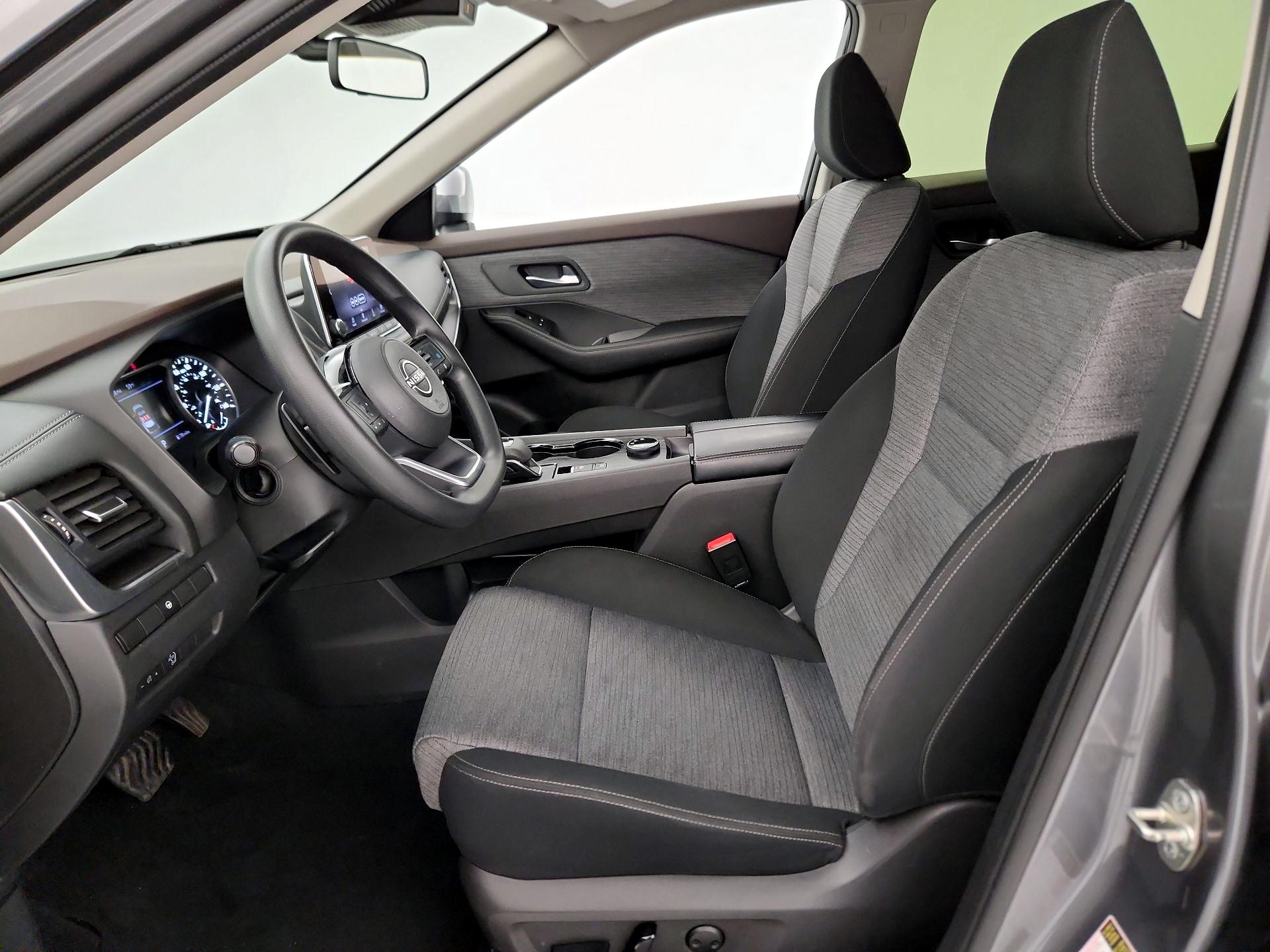 Thumbnail: 2023 Nissan Rogue - 11