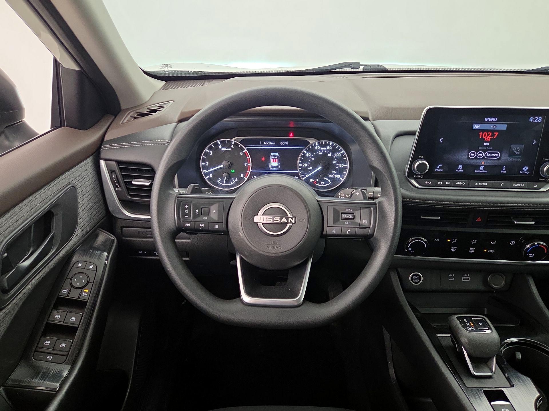 Thumbnail: 2023 Nissan Rogue - 10