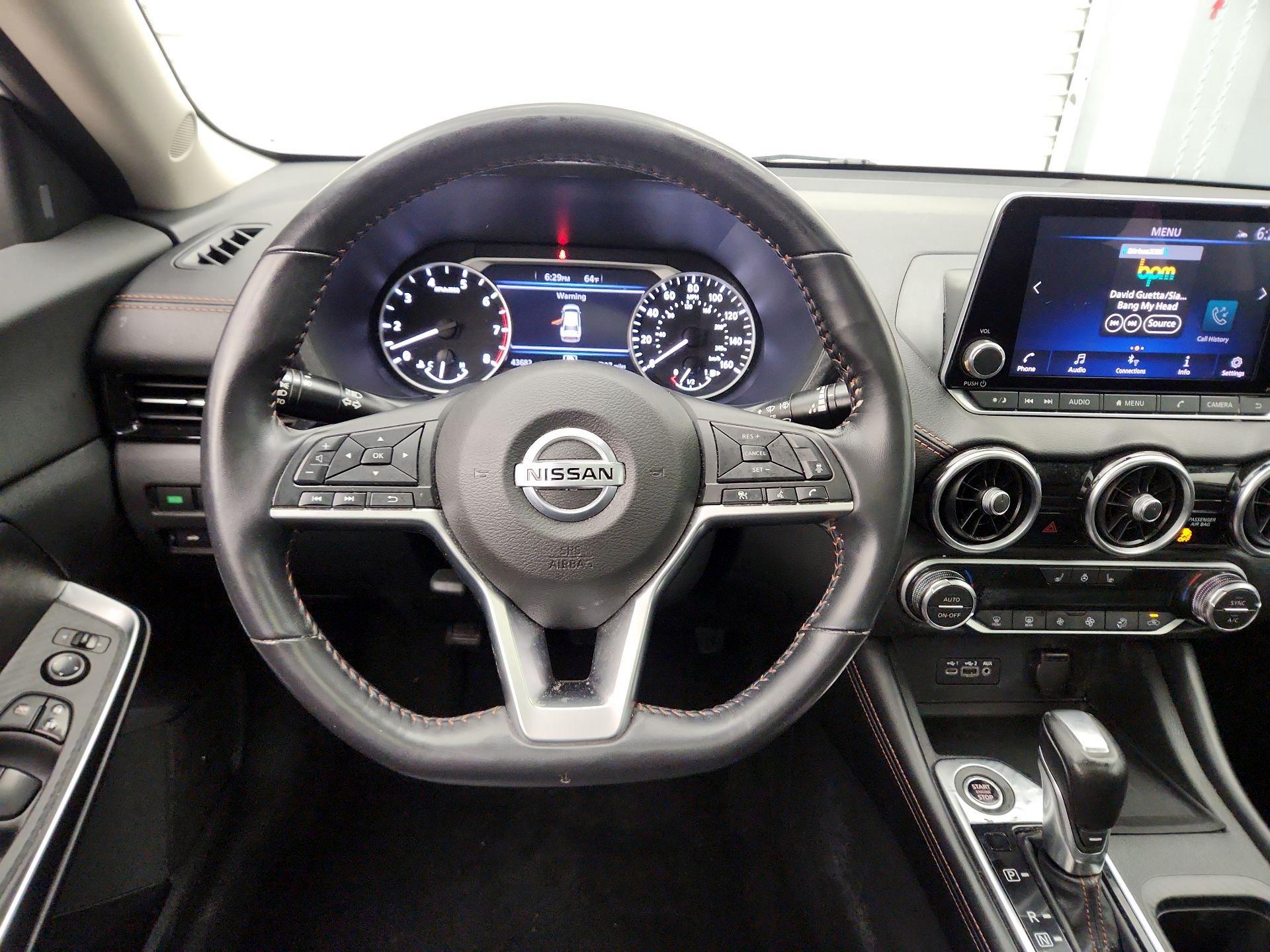 Thumbnail: 2021 Nissan Sentra - 10