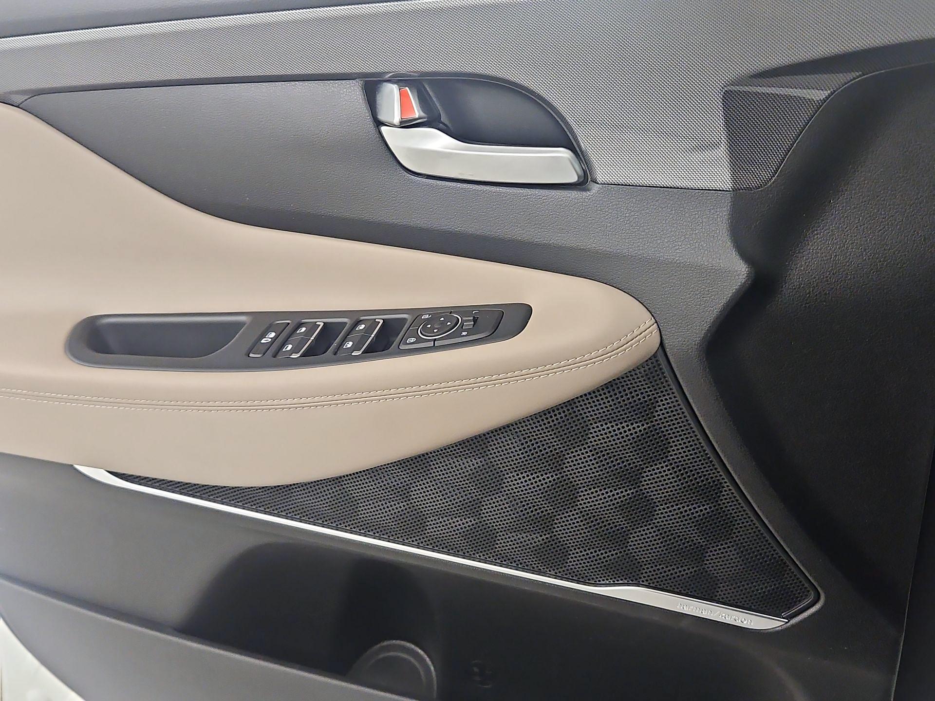 Thumbnail: 2023 Hyundai Santa Fe - 12