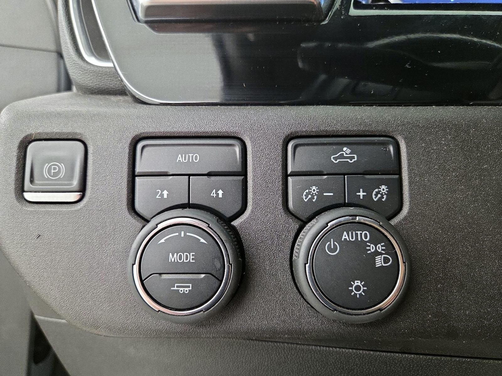 2023 Chevrolet Silverado 1500 LT - Photo 14