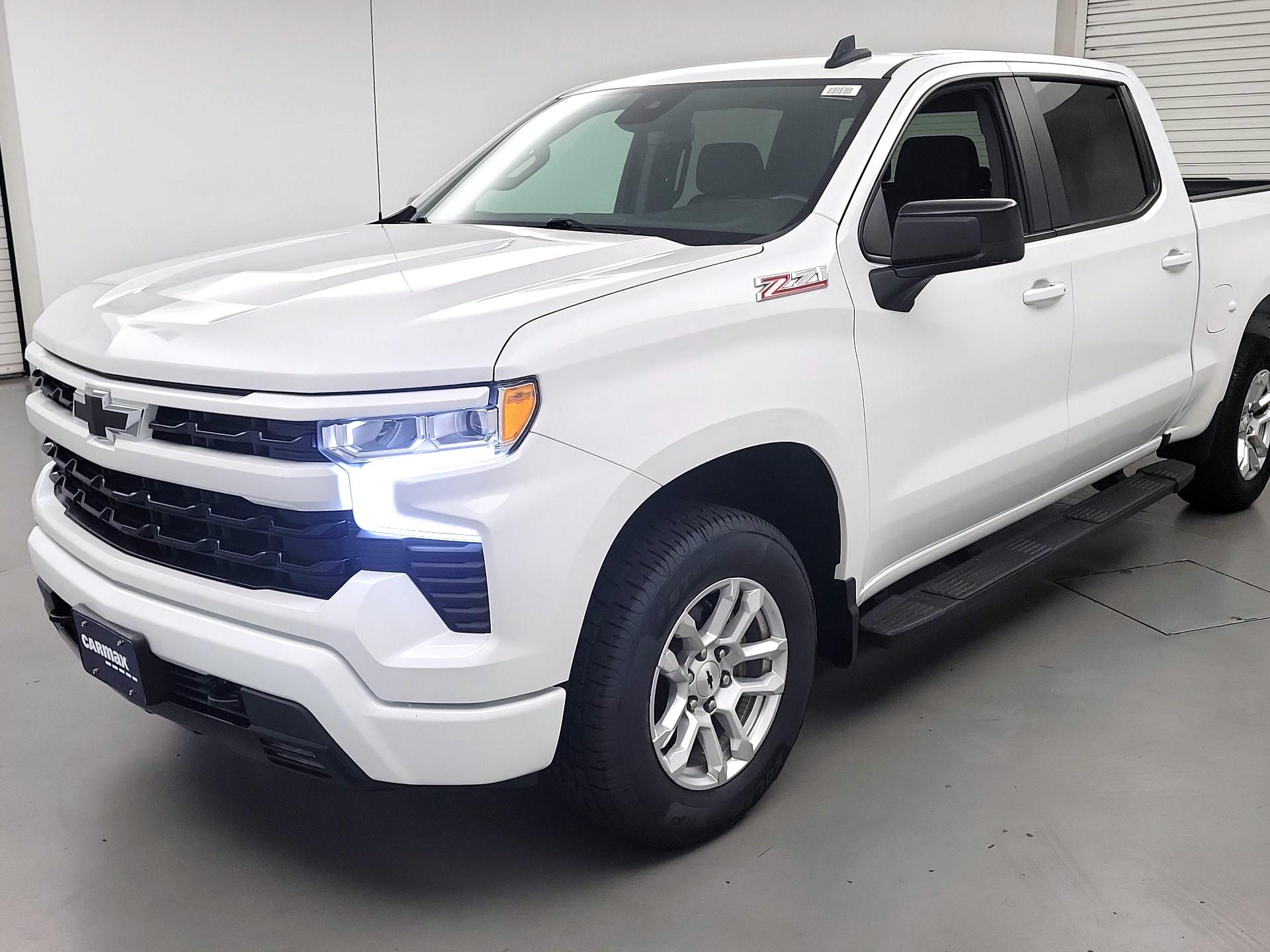 Thumbnail: 2022 Chevrolet Silverado 1500 - 3