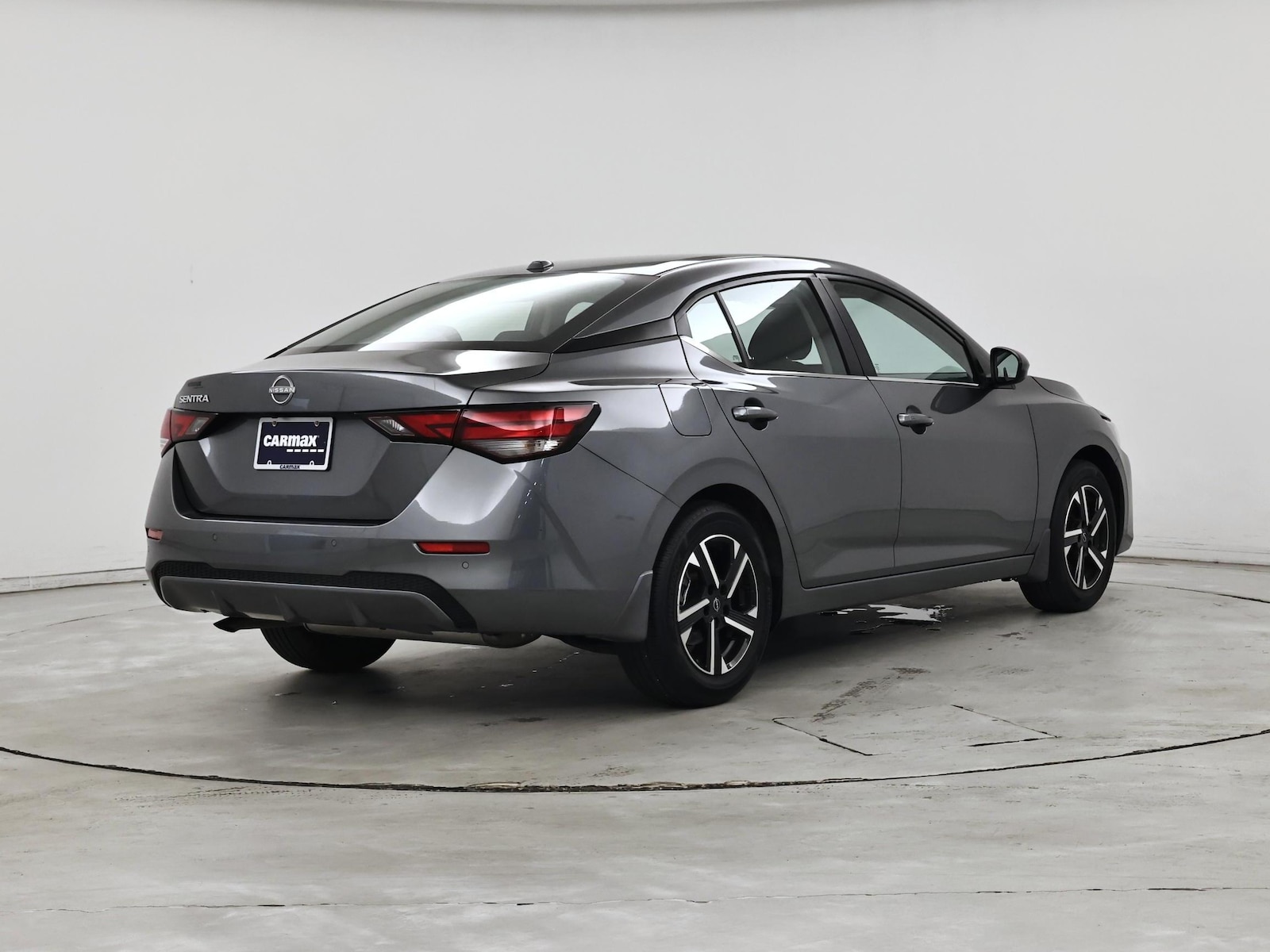 2025 Nissan Sentra SV - Photo 9