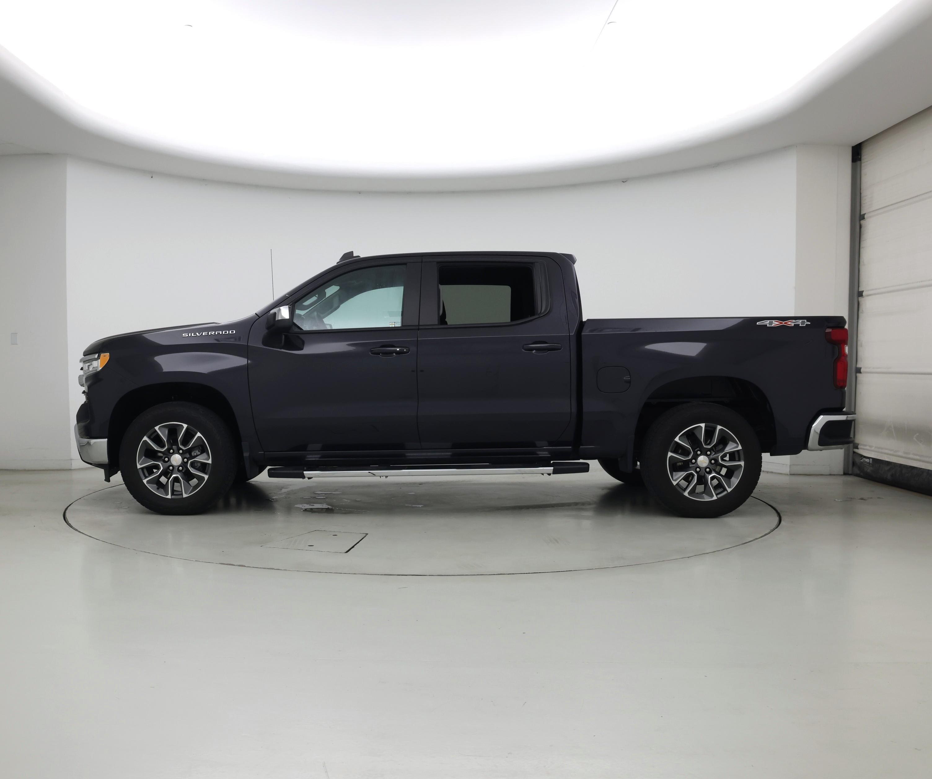 Thumbnail: 2023 Chevrolet Silverado 1500 - 3