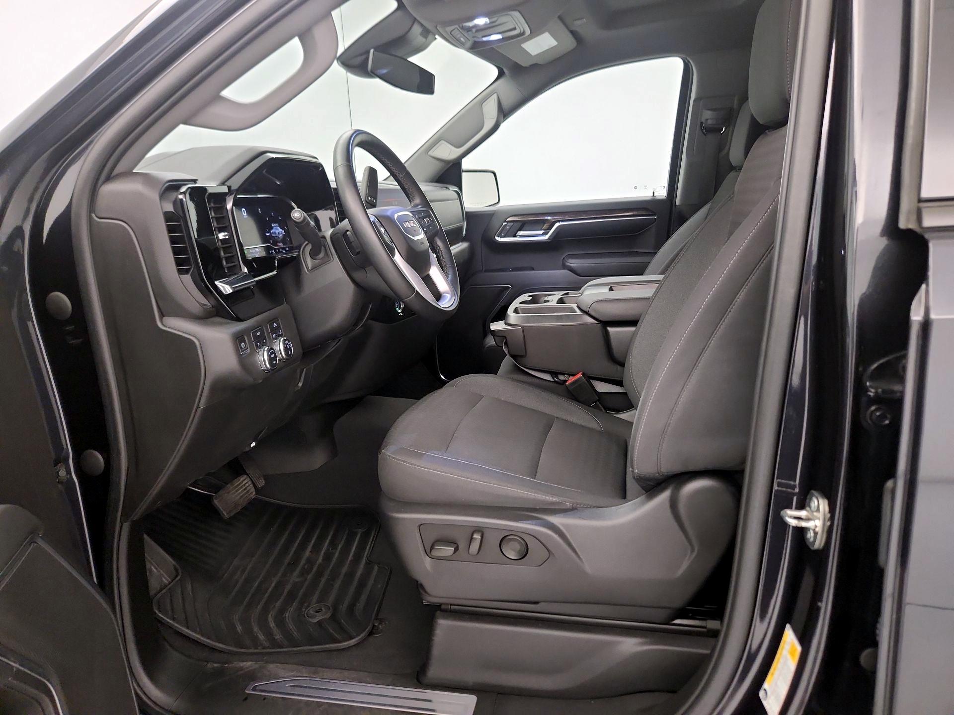 Thumbnail: 2023 GMC Sierra 1500 - 11