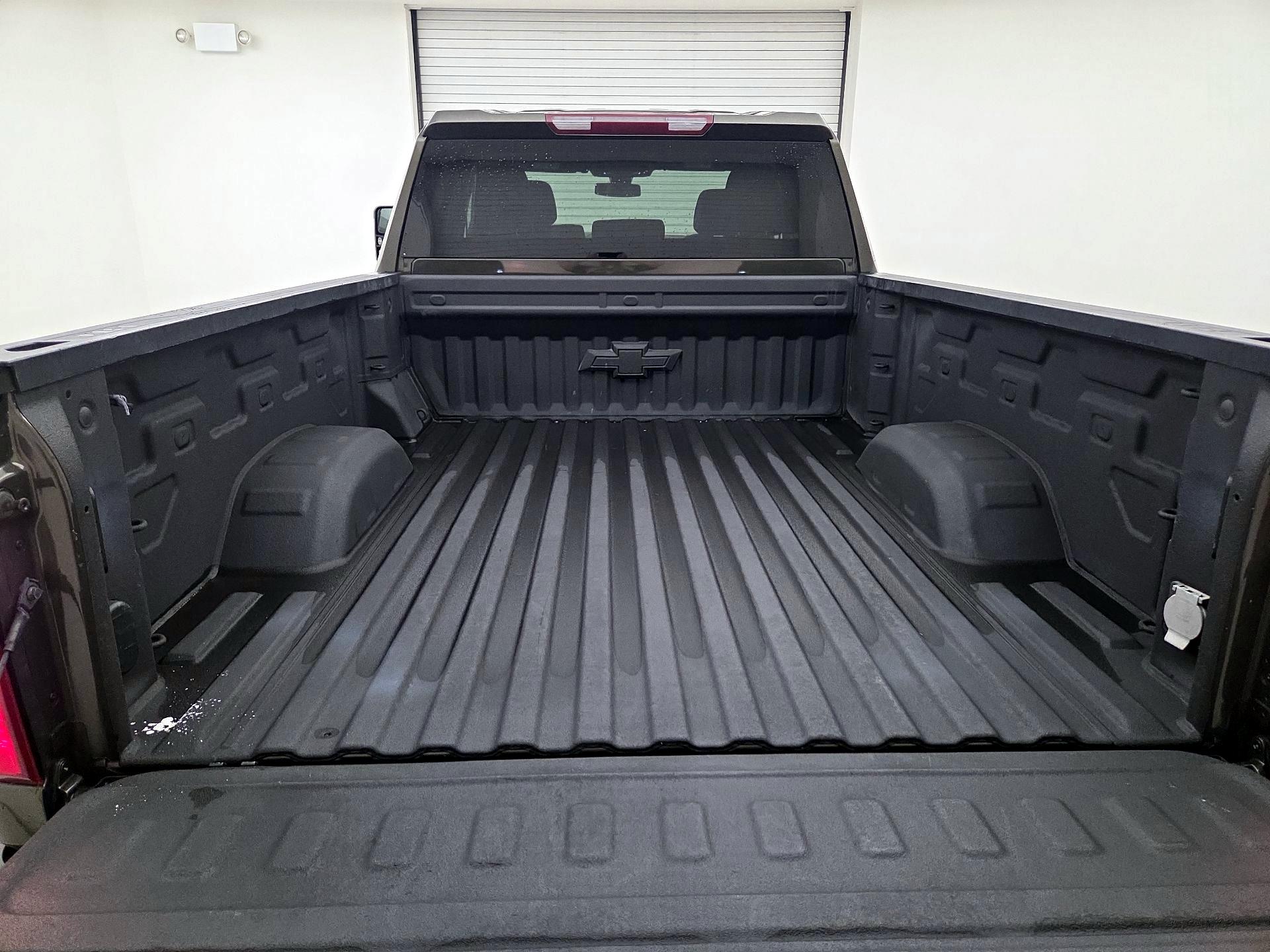 Thumbnail: 2022 Chevrolet Silverado 2500 - 19
