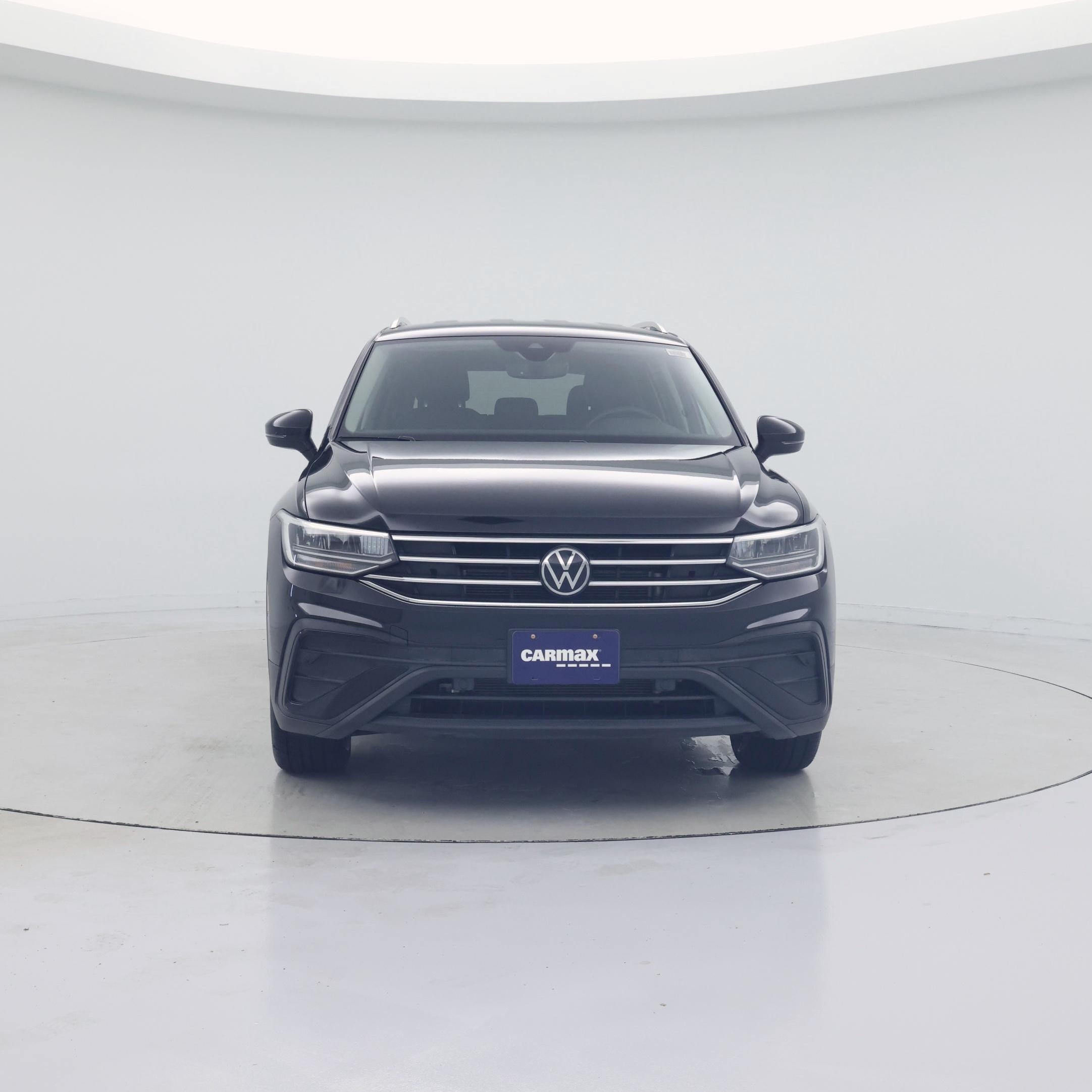 Thumbnail: 2022 Volkswagen Tiguan - 5