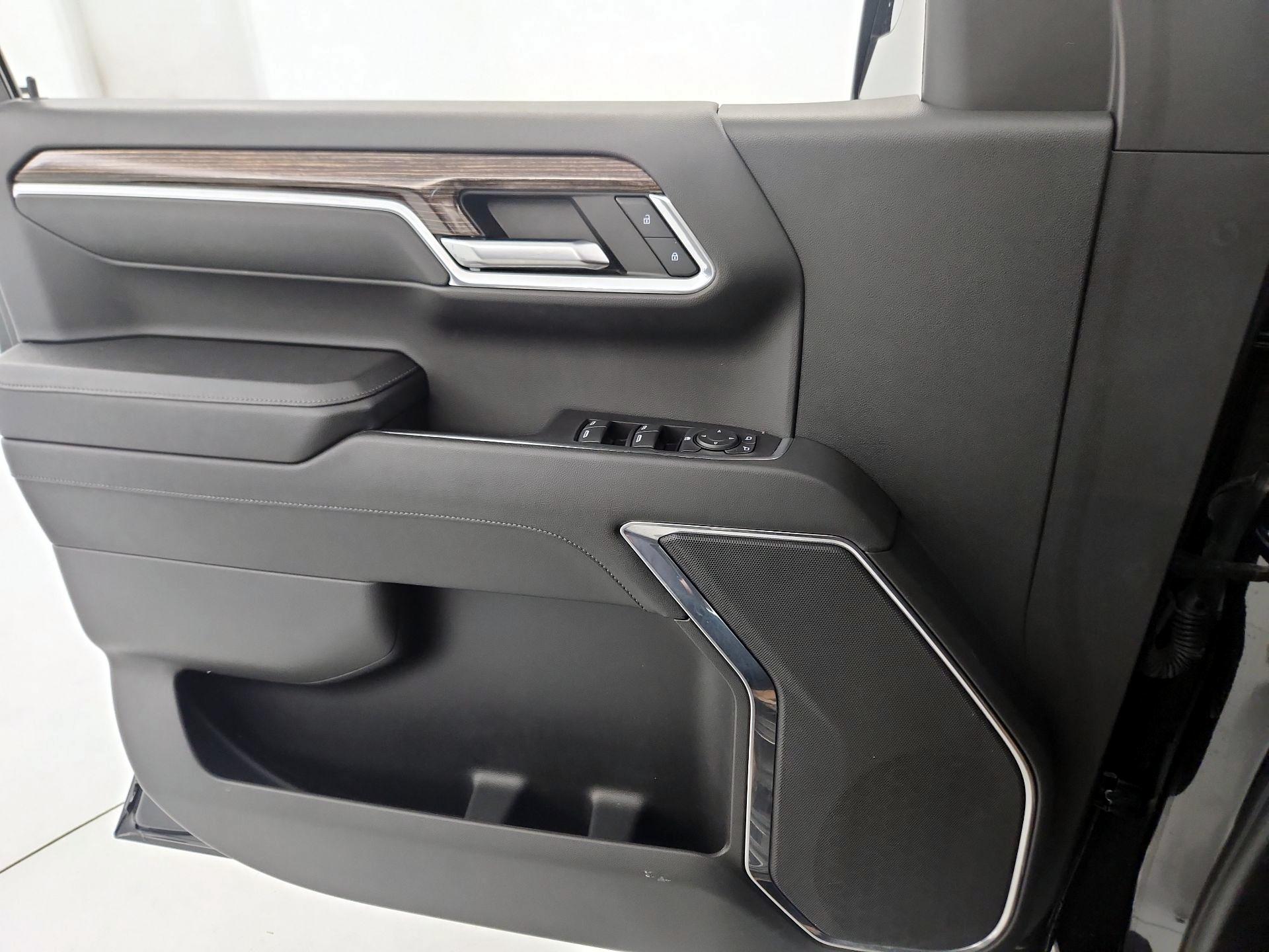 Thumbnail: 2023 GMC Sierra 1500 - 10
