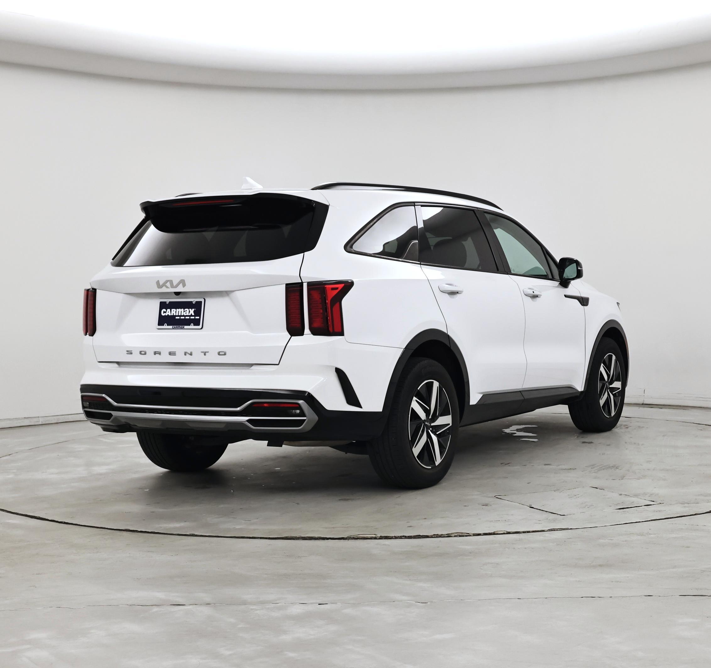 Thumbnail: 2022 Kia Sorento - 8